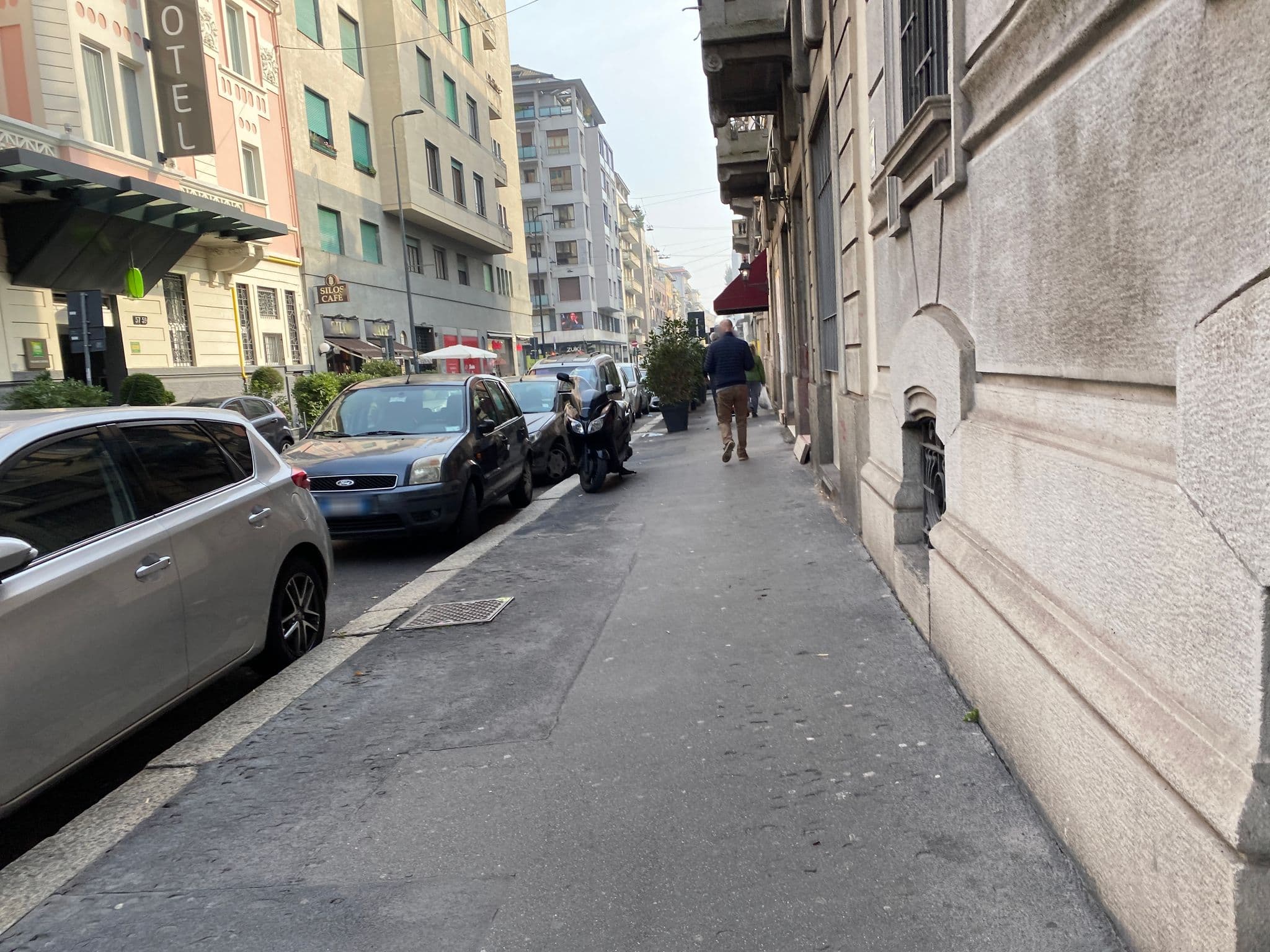 Street view near Ibis Styles Milano Centro, Brera