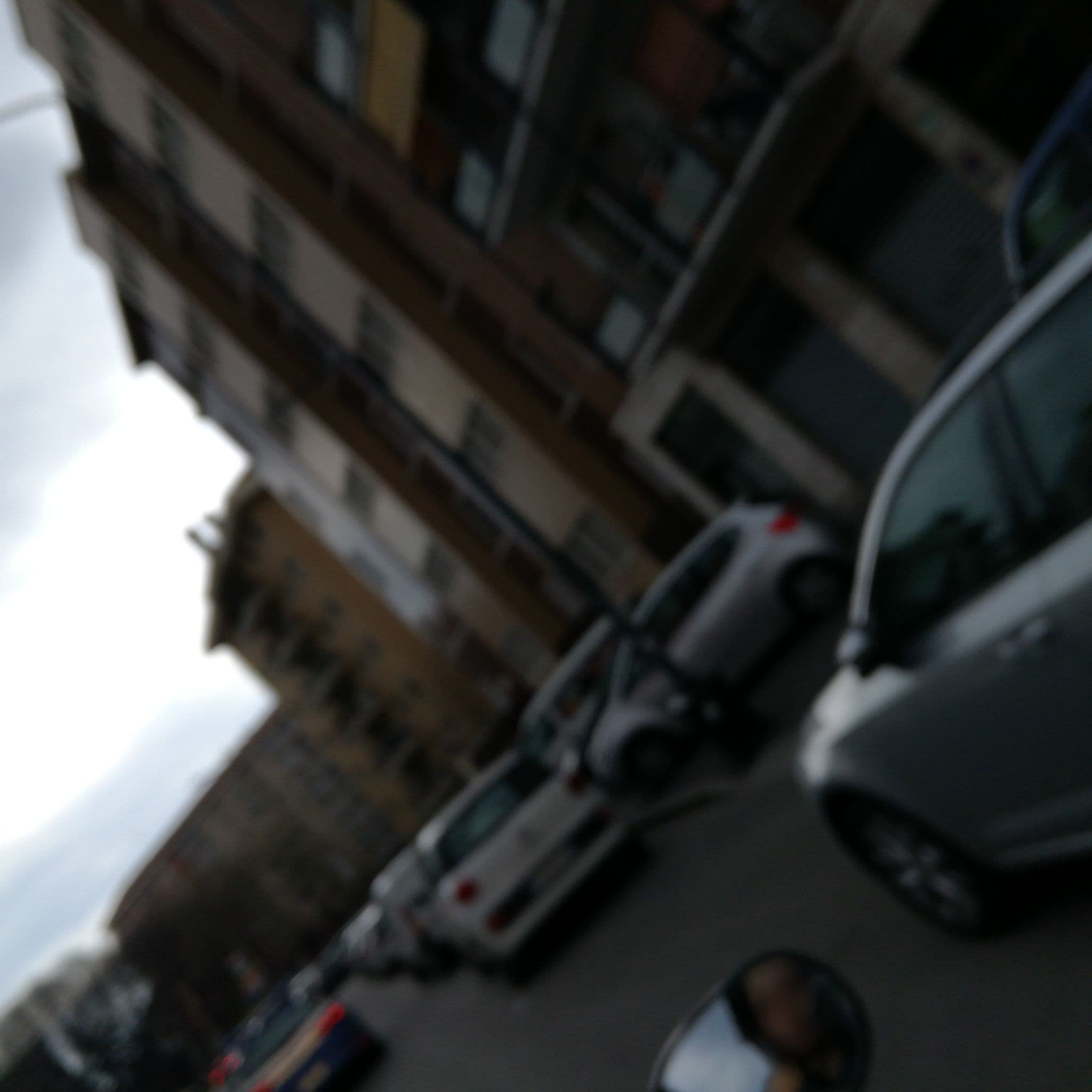 Street view near piazza bonomelli 6/4, Milan