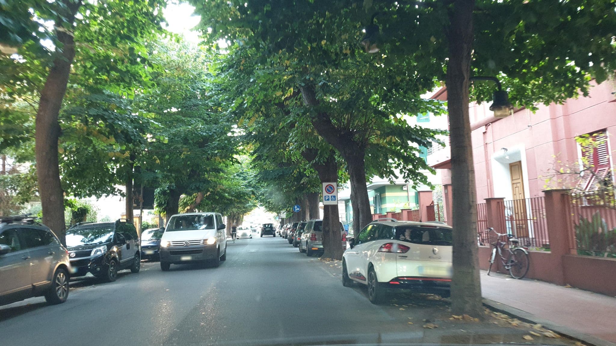 Street view near Affittacamere Le Divine, Levanto — © jopparn (CC BY-SA · Mapillary)