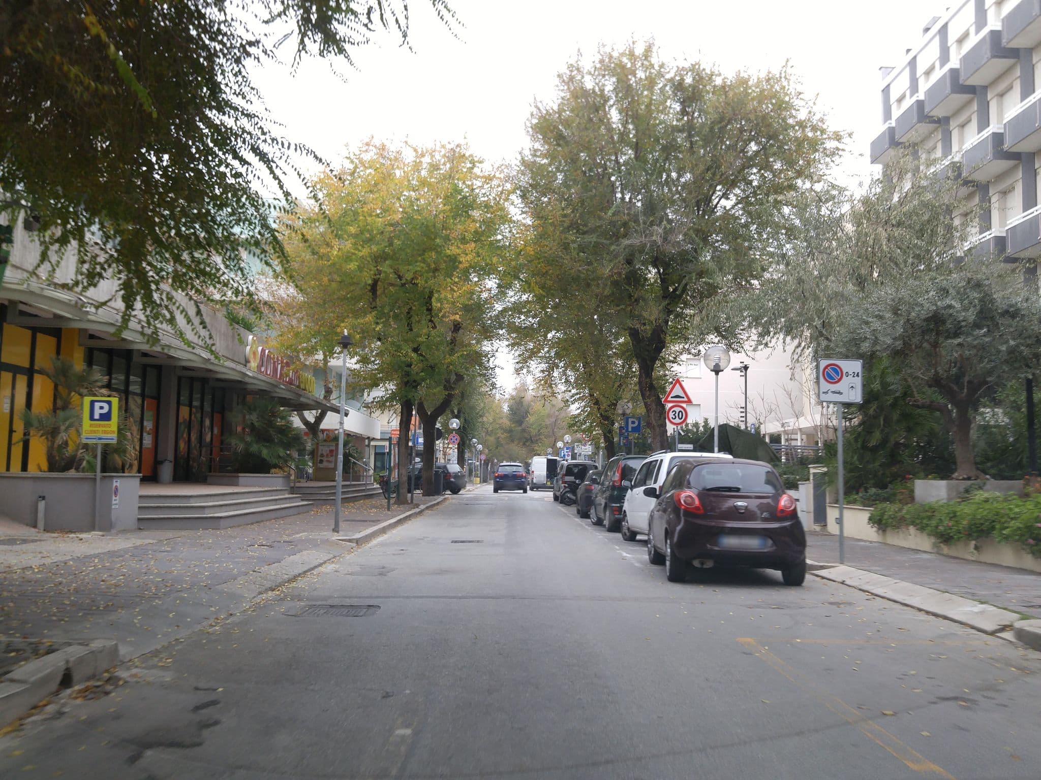 Street view near Hotel Savoia, Cattolica
