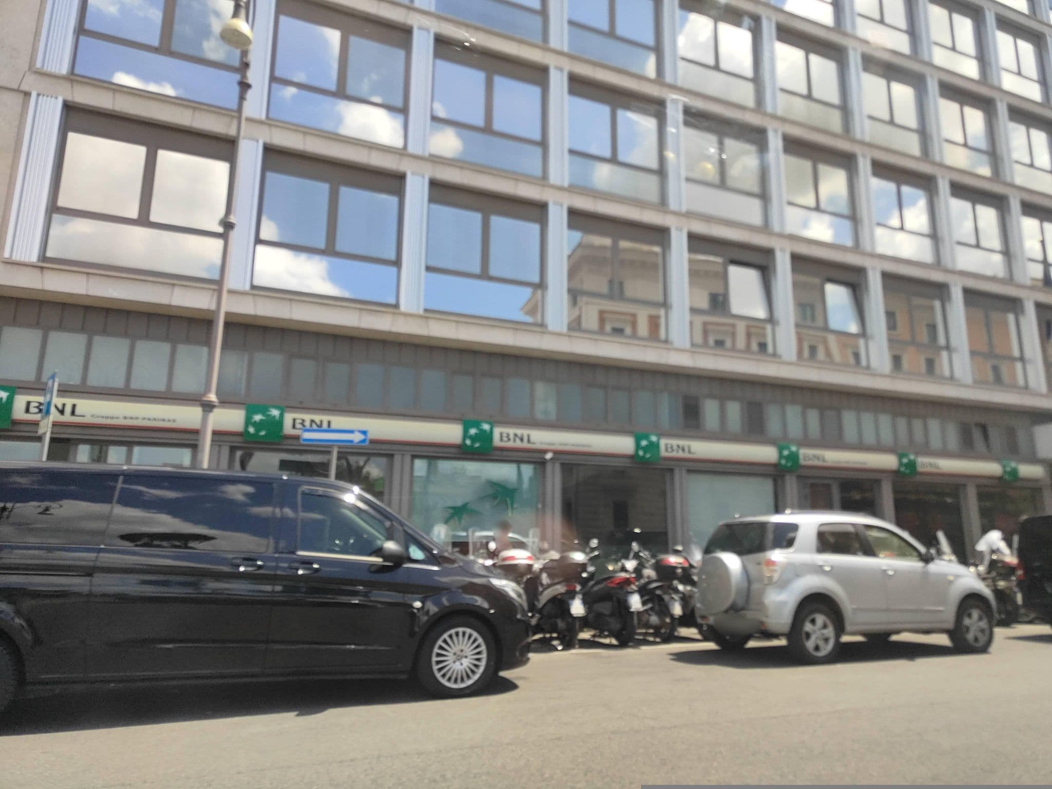 Street view near N & J place, Castro Pretorio