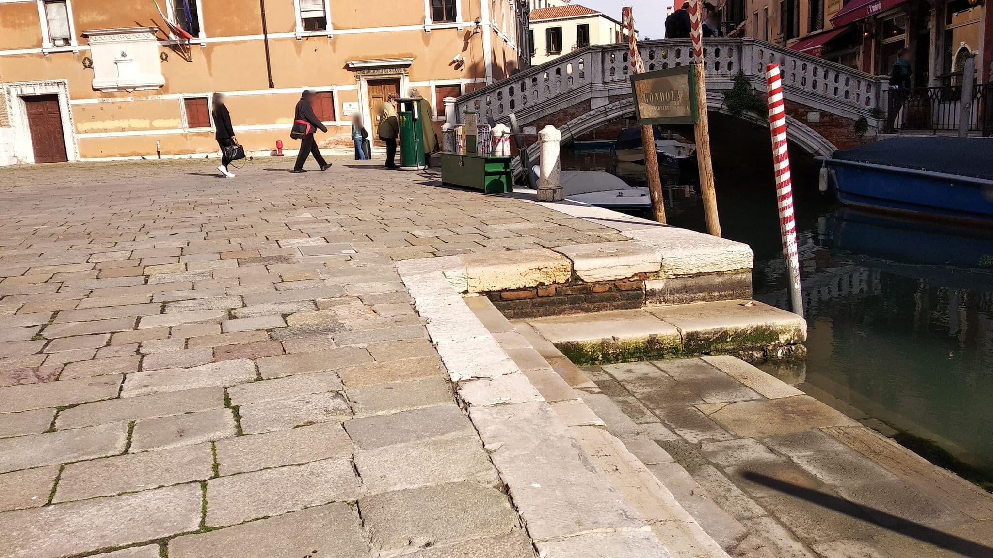 Street view near Appartamento Frari, Venice