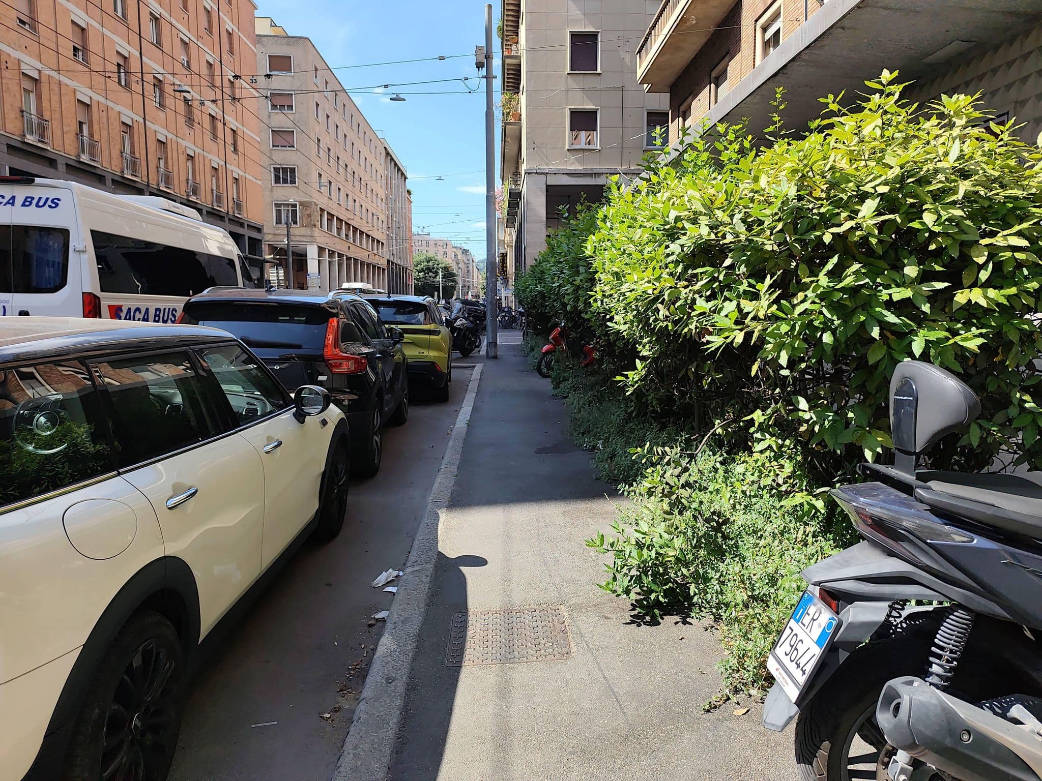 Street view near B&B DormiRe Bologna, Bologna