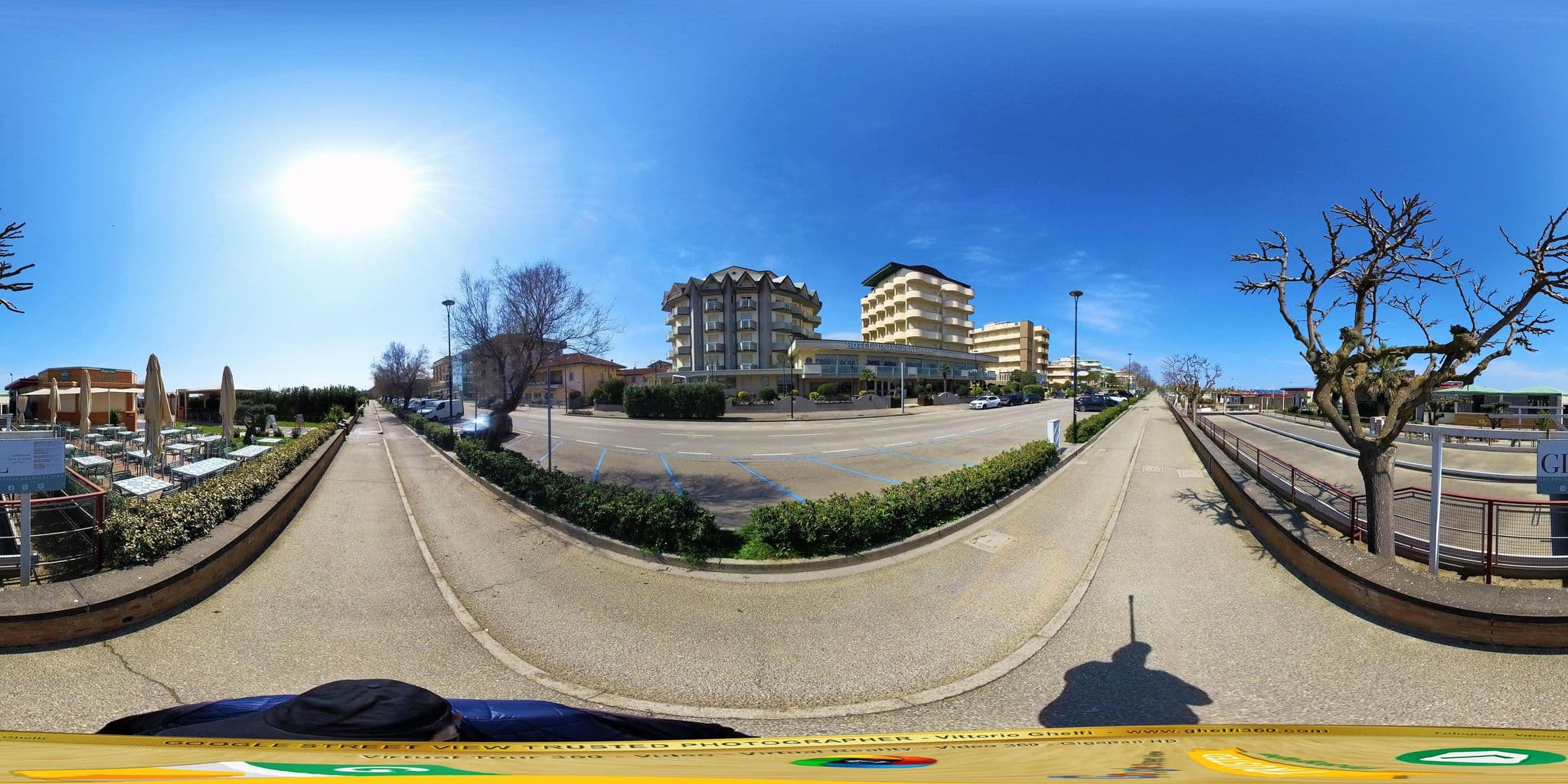 Street view near Hotel Universal, Pinarella — © Ghelfi360 (CC BY-SA · Mapillary)