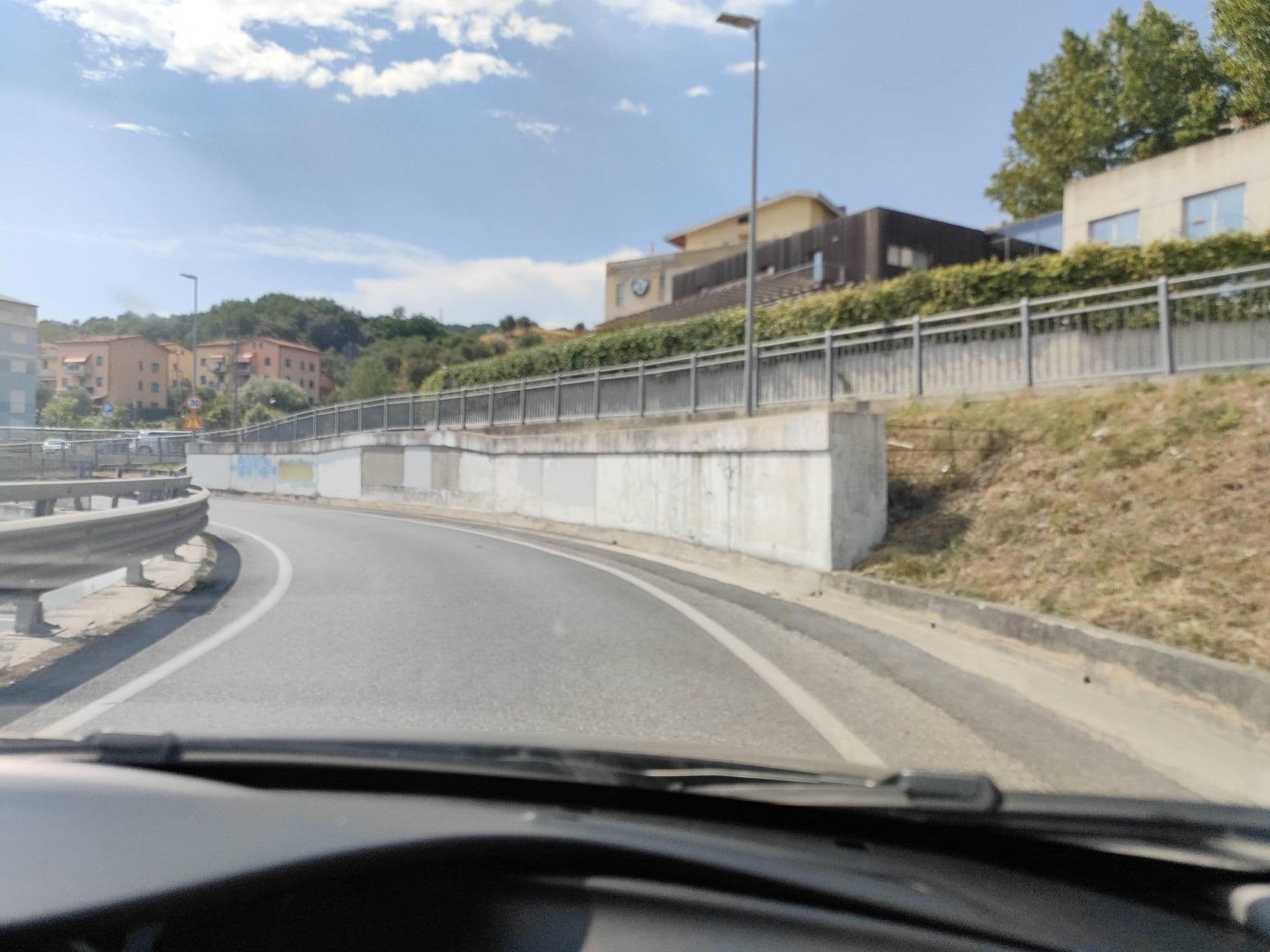 Street view near Luna blu, La Spezia — © omfg_notpr (CC BY-SA · Mapillary)