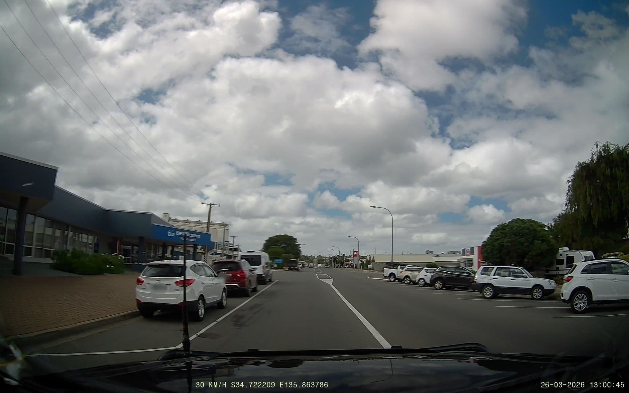 Street view near Hilton beachfront hotel, Port Lincoln — © fizzie (CC BY-SA · Mapillary)