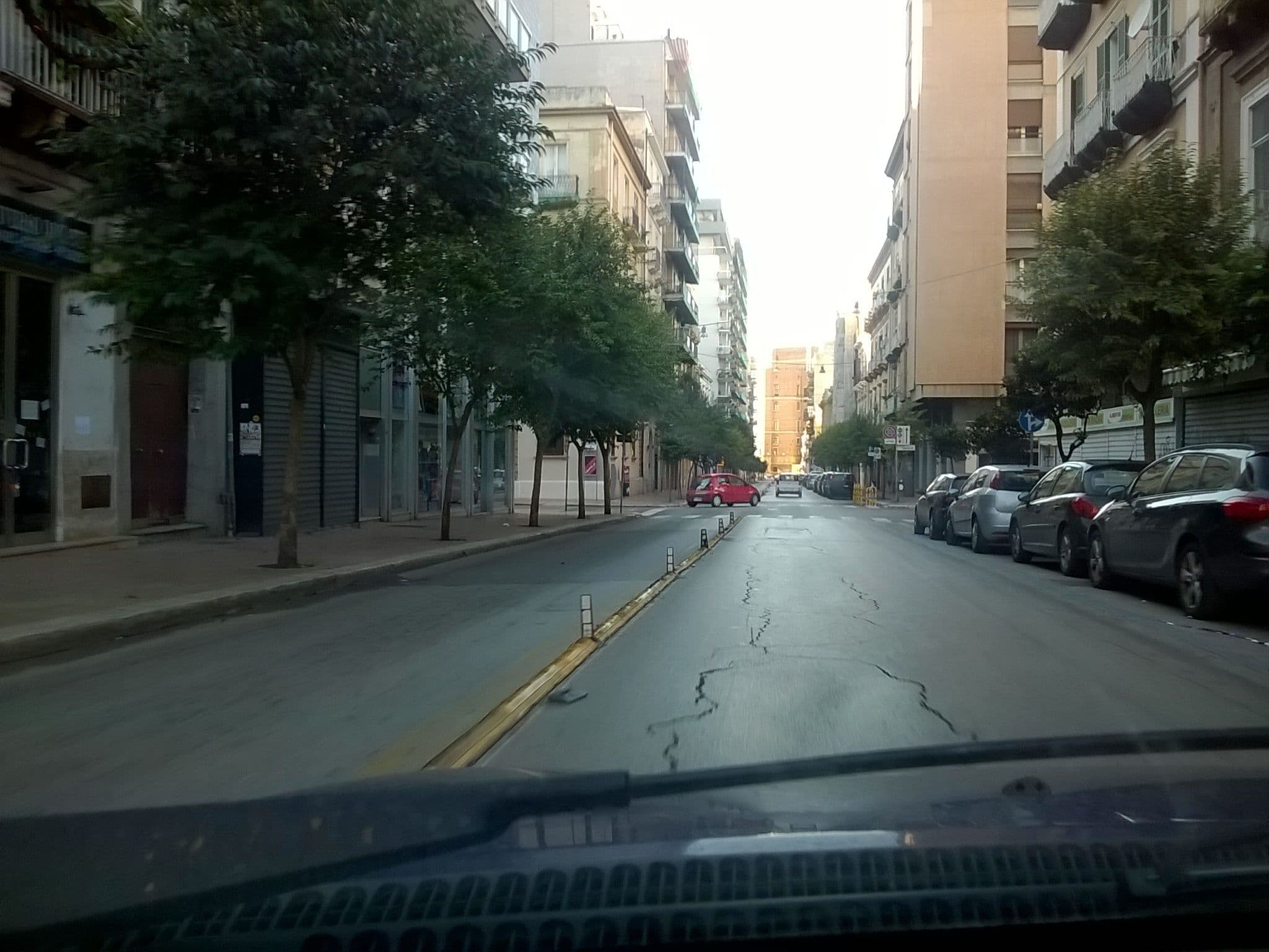 Street view near B&B Piazza Ebalia, Taranto — © giantar (CC BY-SA · Mapillary)