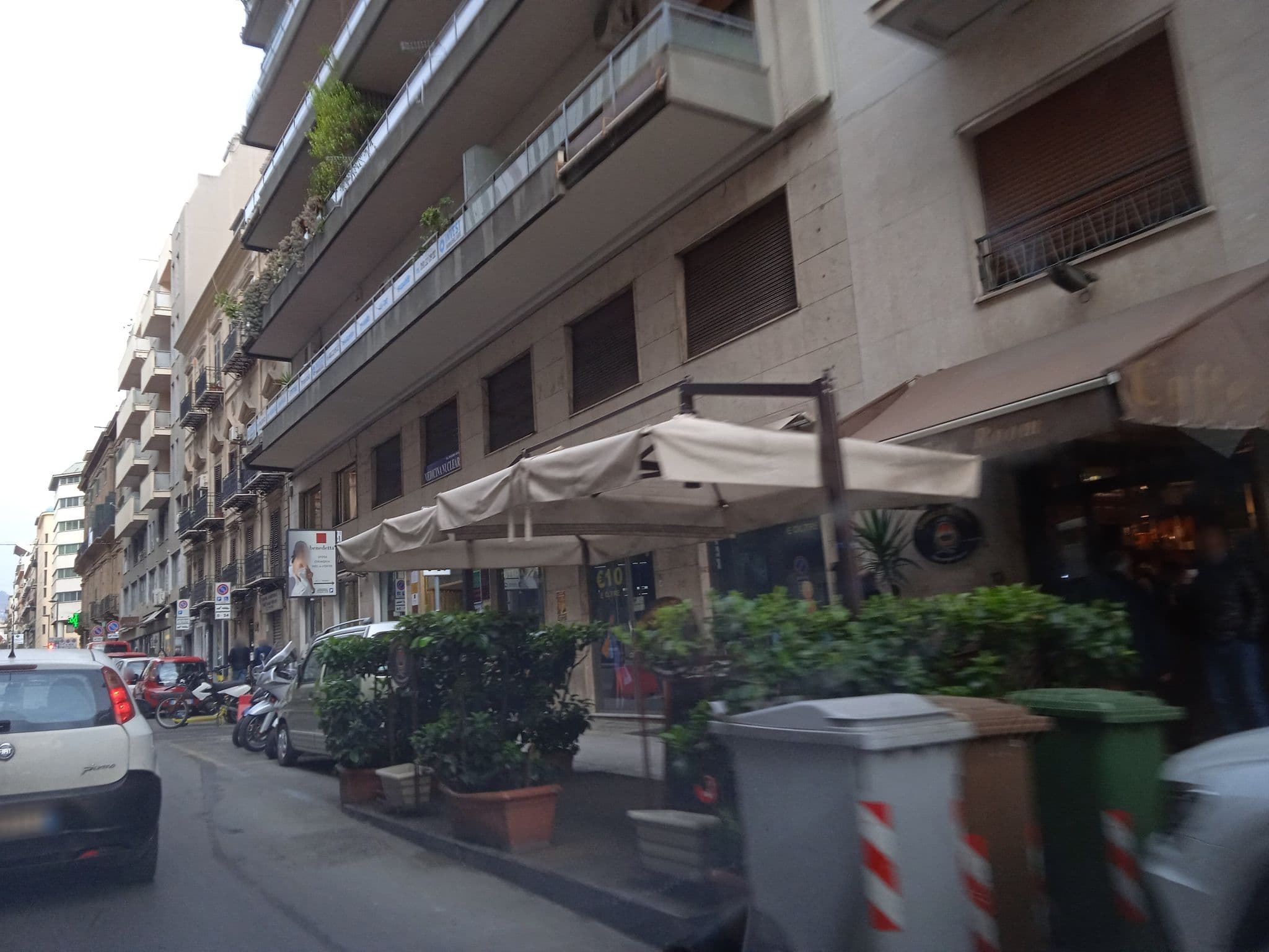 Street view near Hotel Ariston, Palermo — © p8fy9y9fs (CC BY-SA · Mapillary)