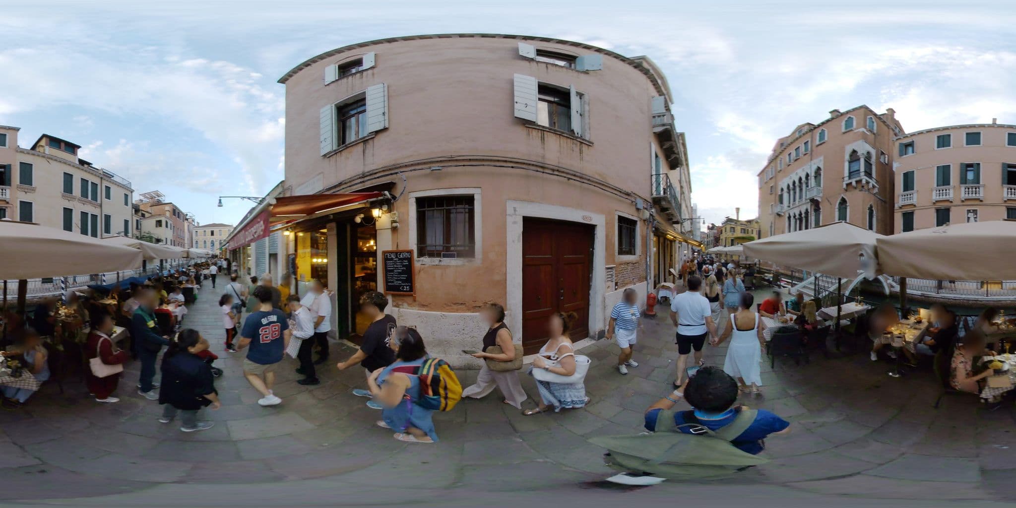 Street view near Palazzo San Lorenzo, Venice