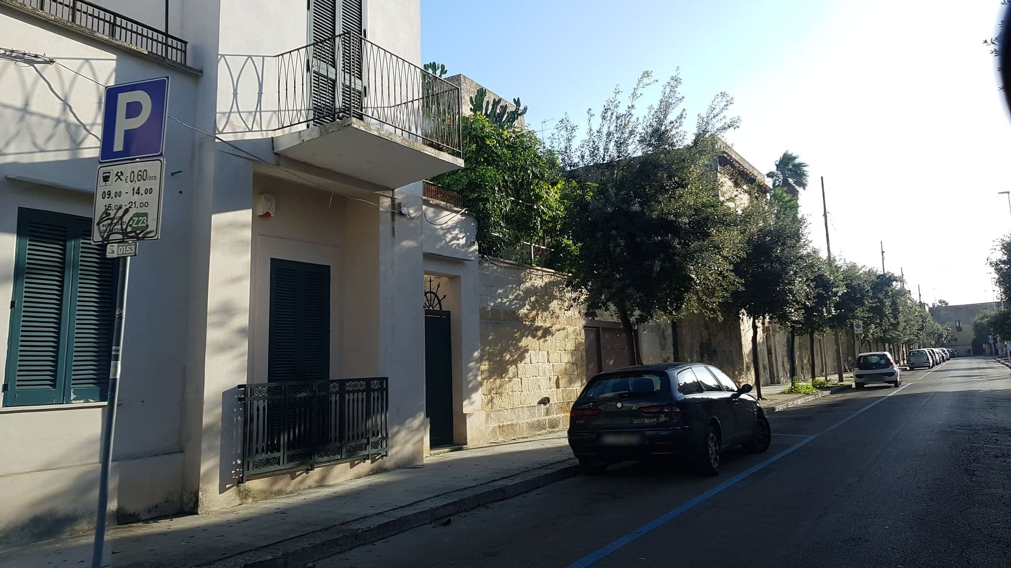 Street view near Arryvo, Lecce — © ale_zena_it (CC BY-SA · Mapillary)