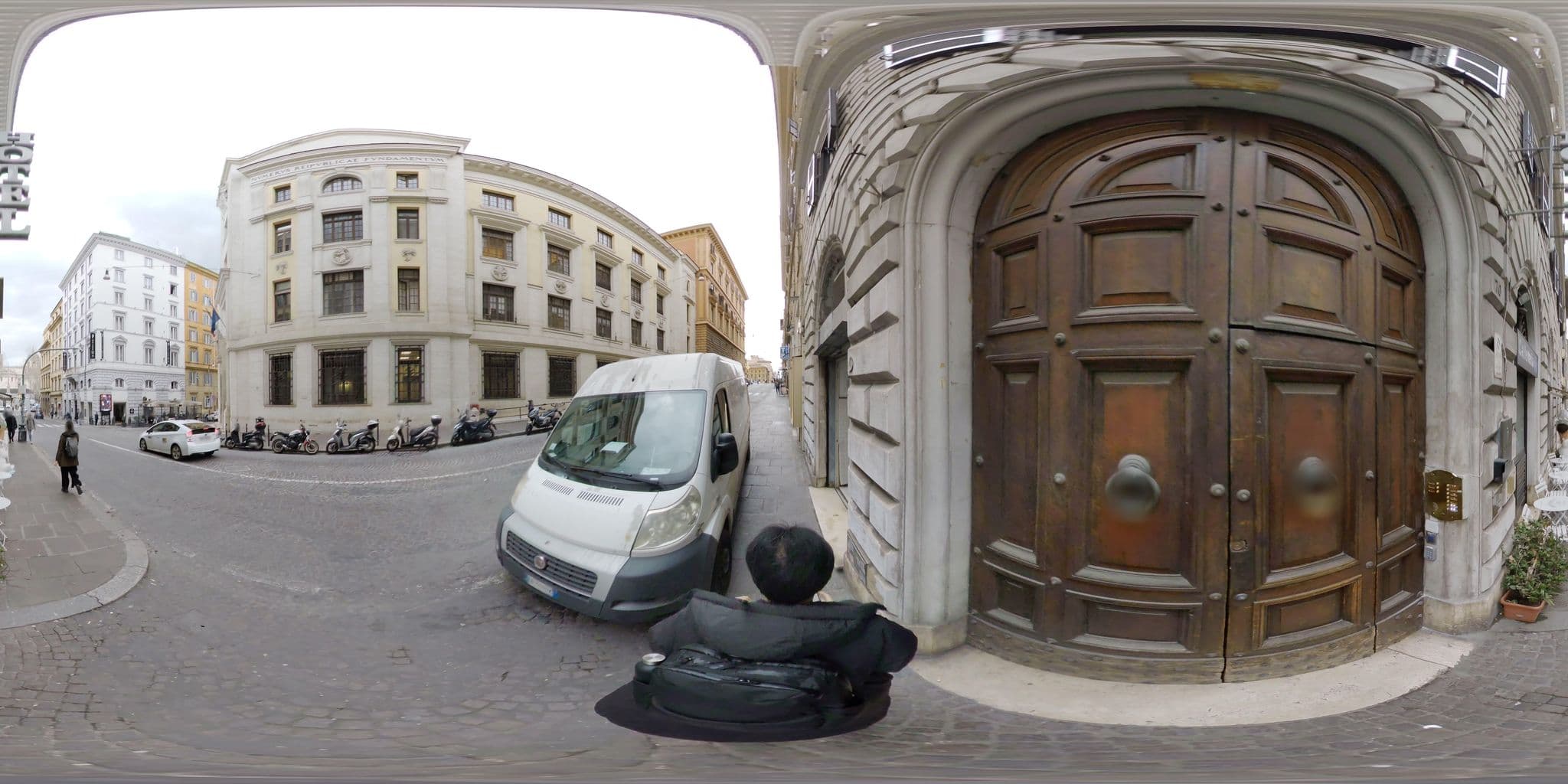 Street view near Hotel Corona, Monti