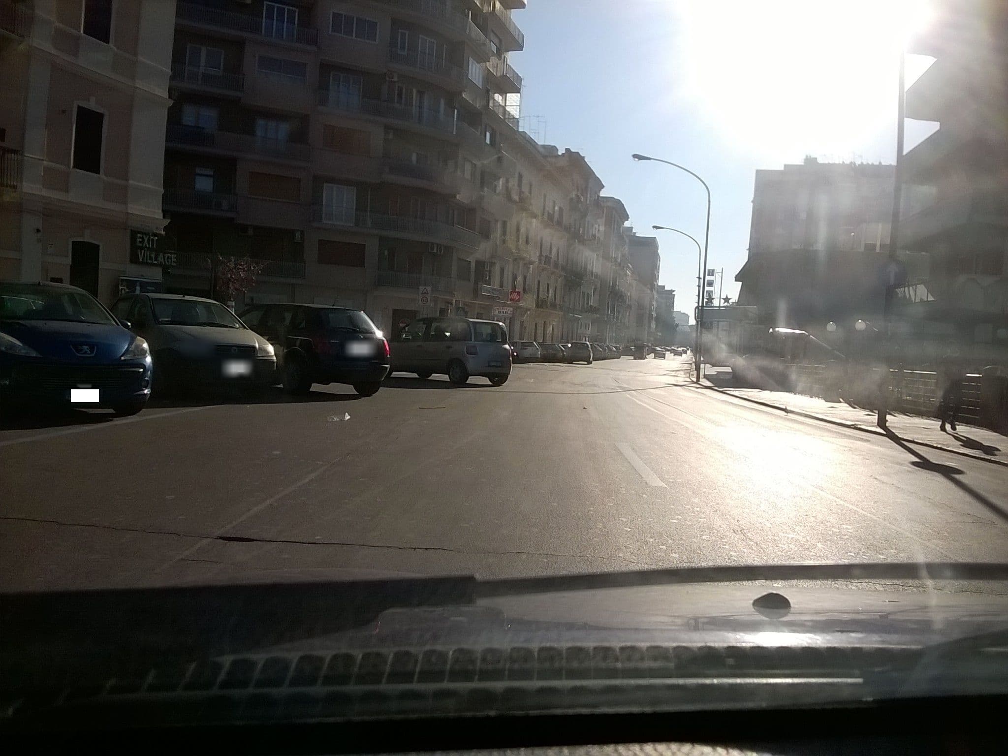 Street view near Hotel Virgilio, Taranto — © giantar (CC BY-SA · Mapillary)
