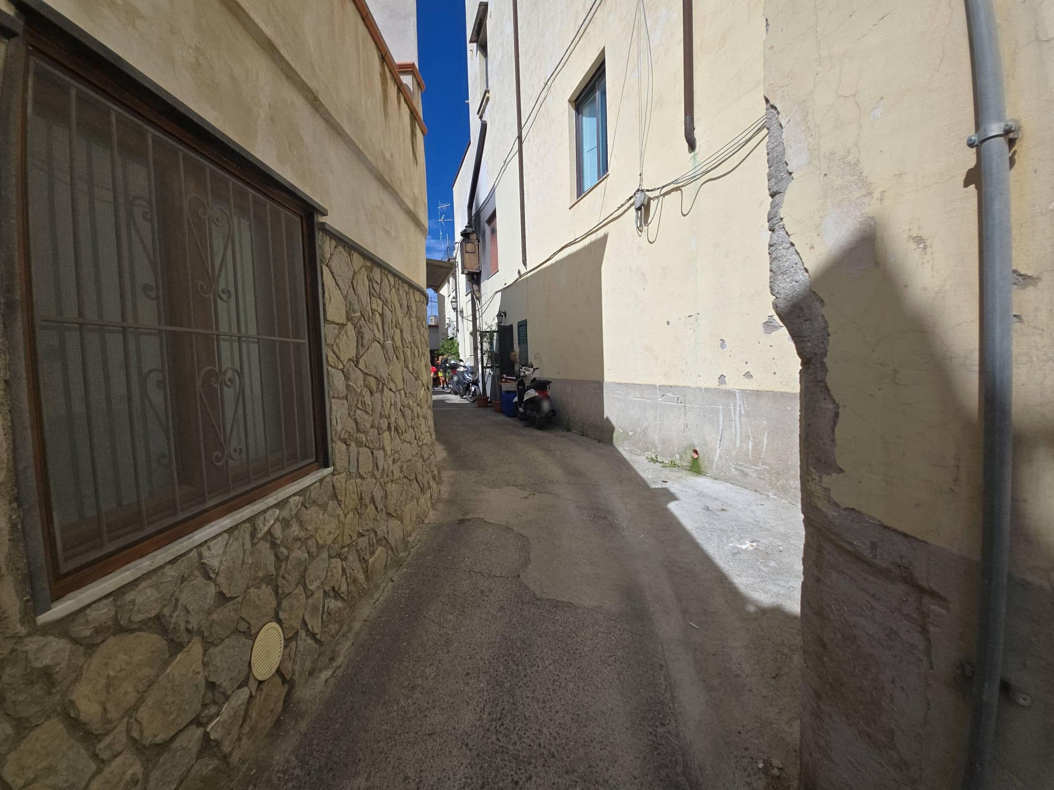 Street view near Villa Marzia, Massa Lubrense — © s330503 (CC BY-SA · Mapillary)