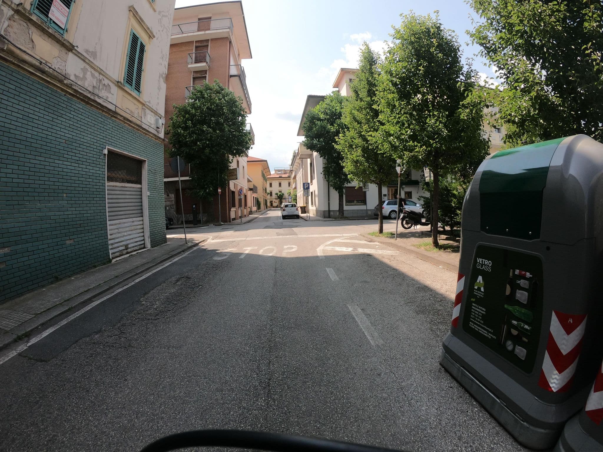 Street view near Arnolfo, Montecatini-Terme — © pbb (CC BY-SA · Mapillary)