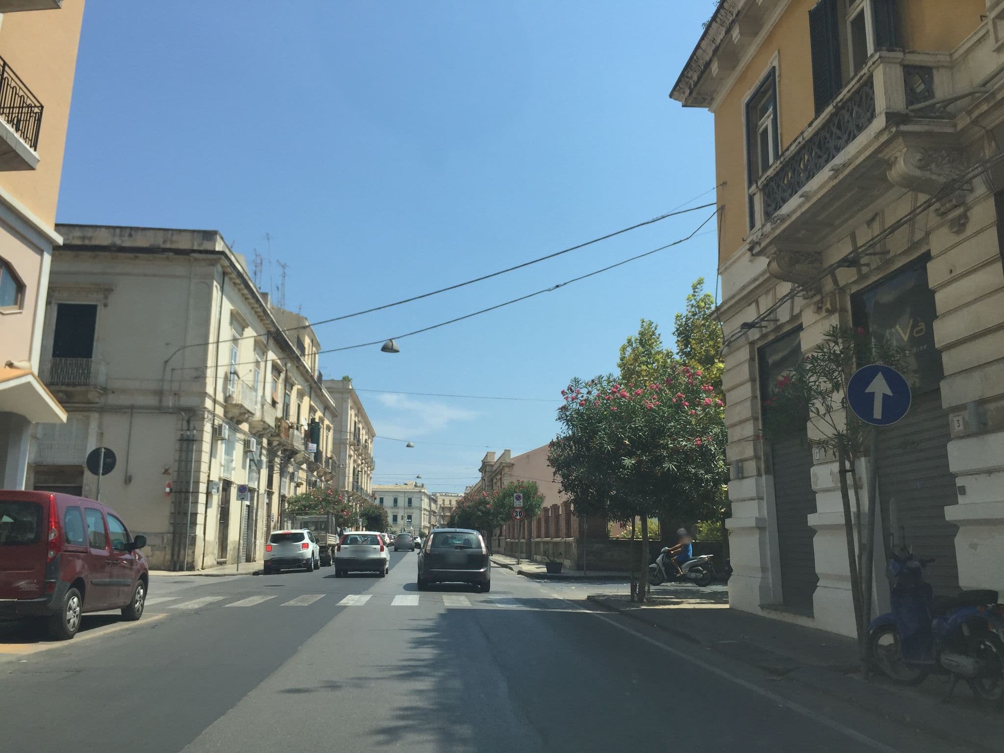 Street view near La Terrazza sul Porto, Siracusa