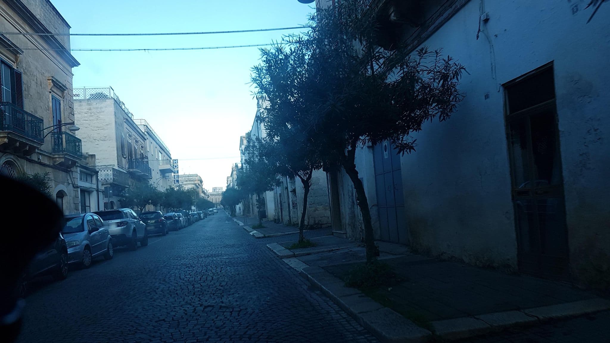 Street view near Casa Enza, Ostuni — © ale_zena_it (CC BY-SA · Mapillary)