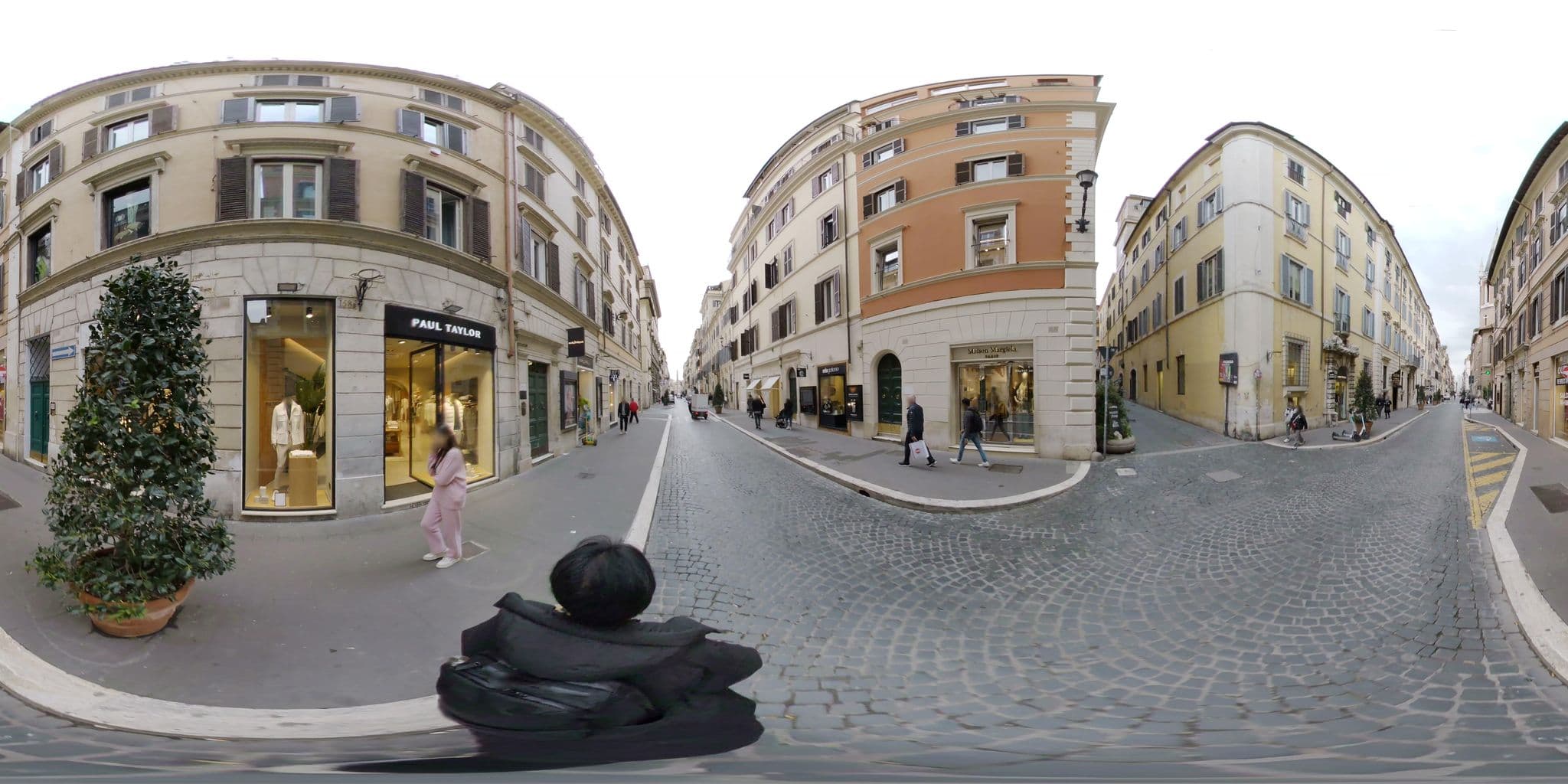 Street view near Poēsis Experience Hotel, Campo Marzio — © akiyoshiii213 (CC BY-SA · Mapillary)