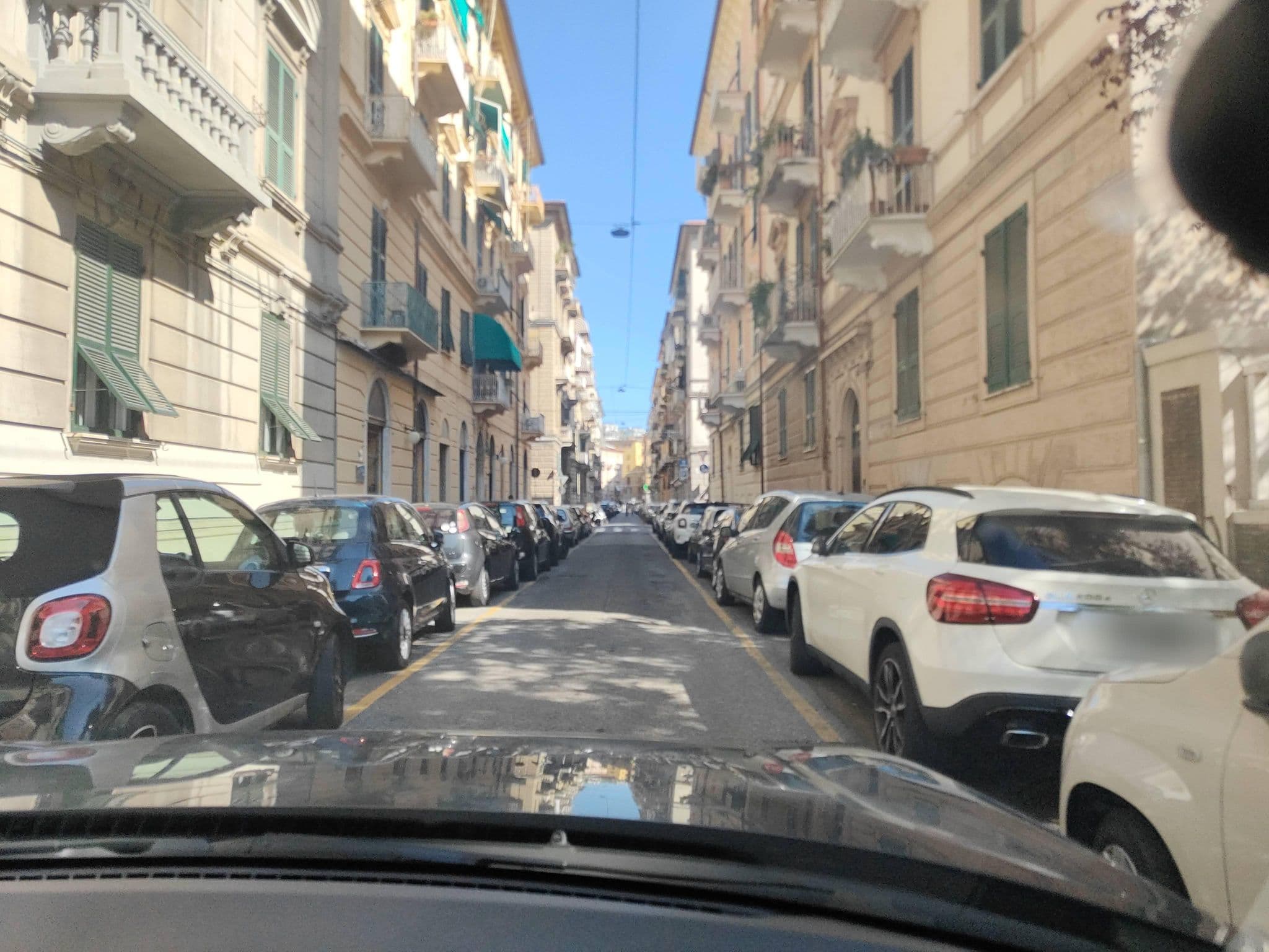 Street view near Bixio Suites, La Spezia — © omfg_notpr (CC BY-SA · Mapillary)