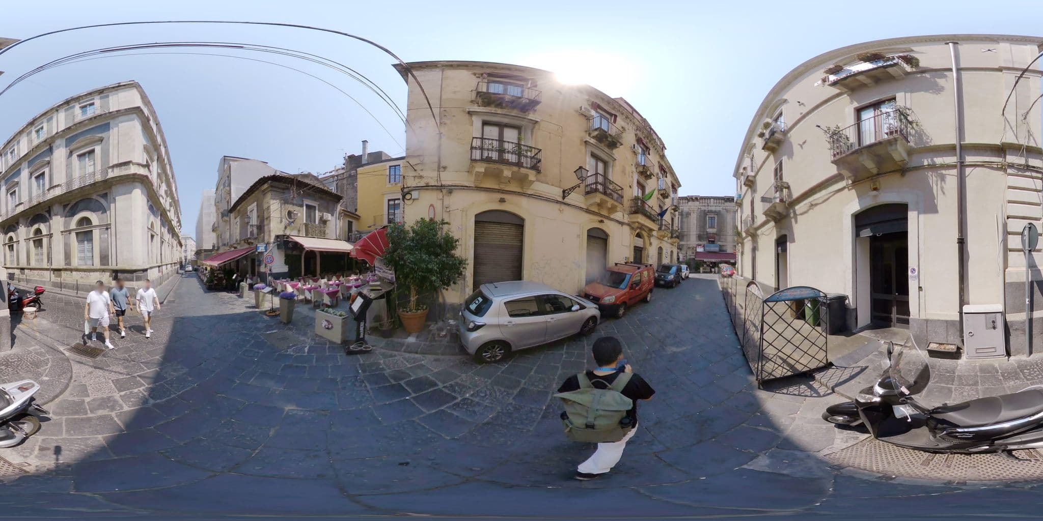 Street view near CatanEasy, Catania