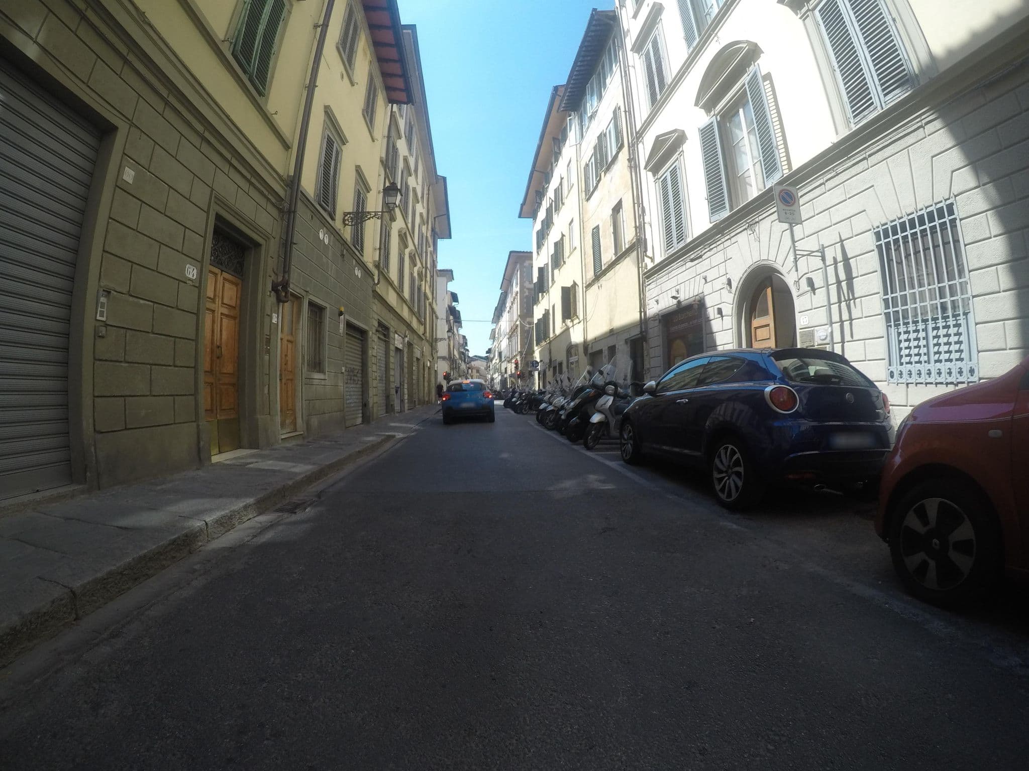 Street view near Hotel San Zanobi, Florence