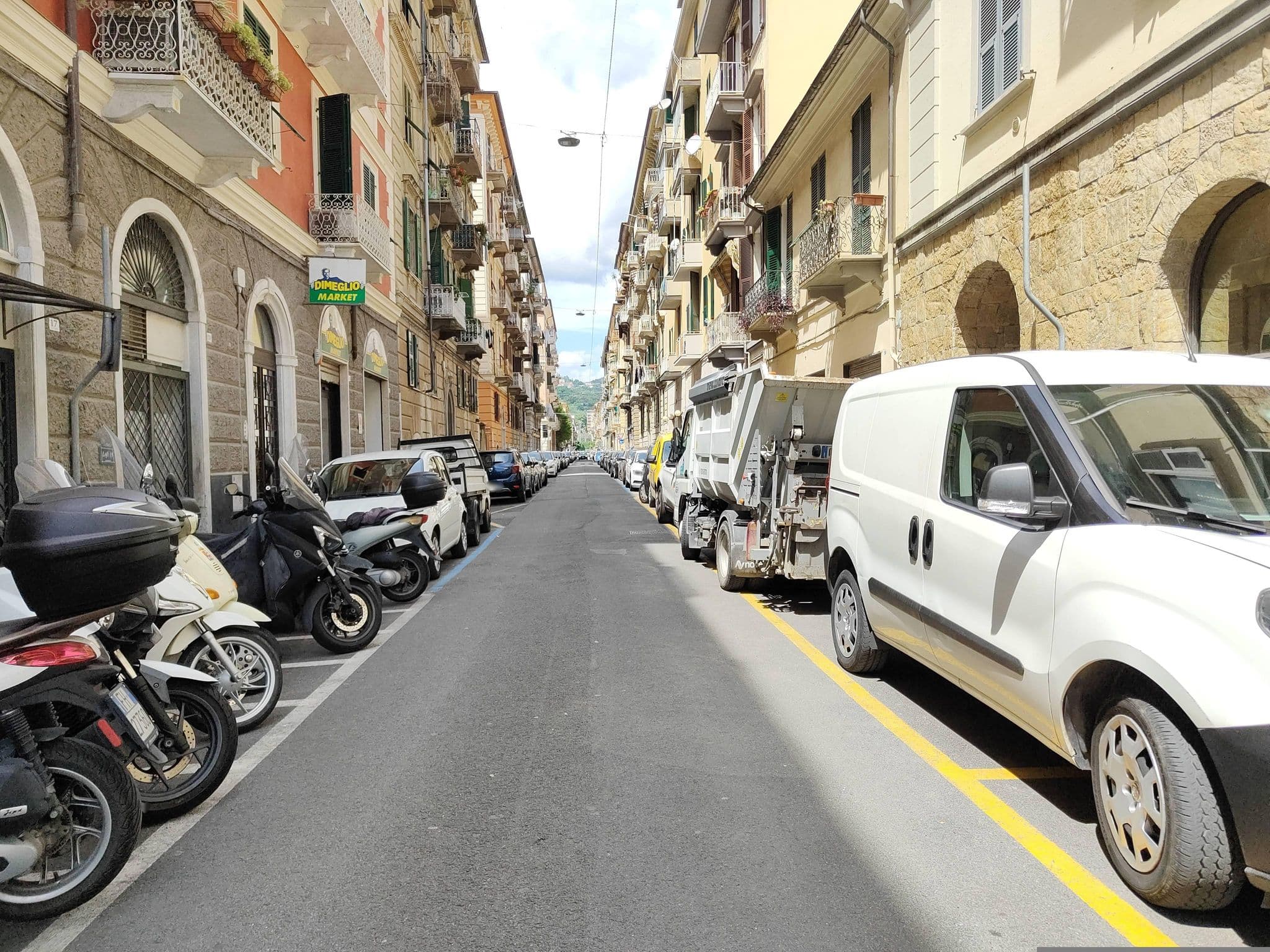 Street view near Graffiti House, La Spezia