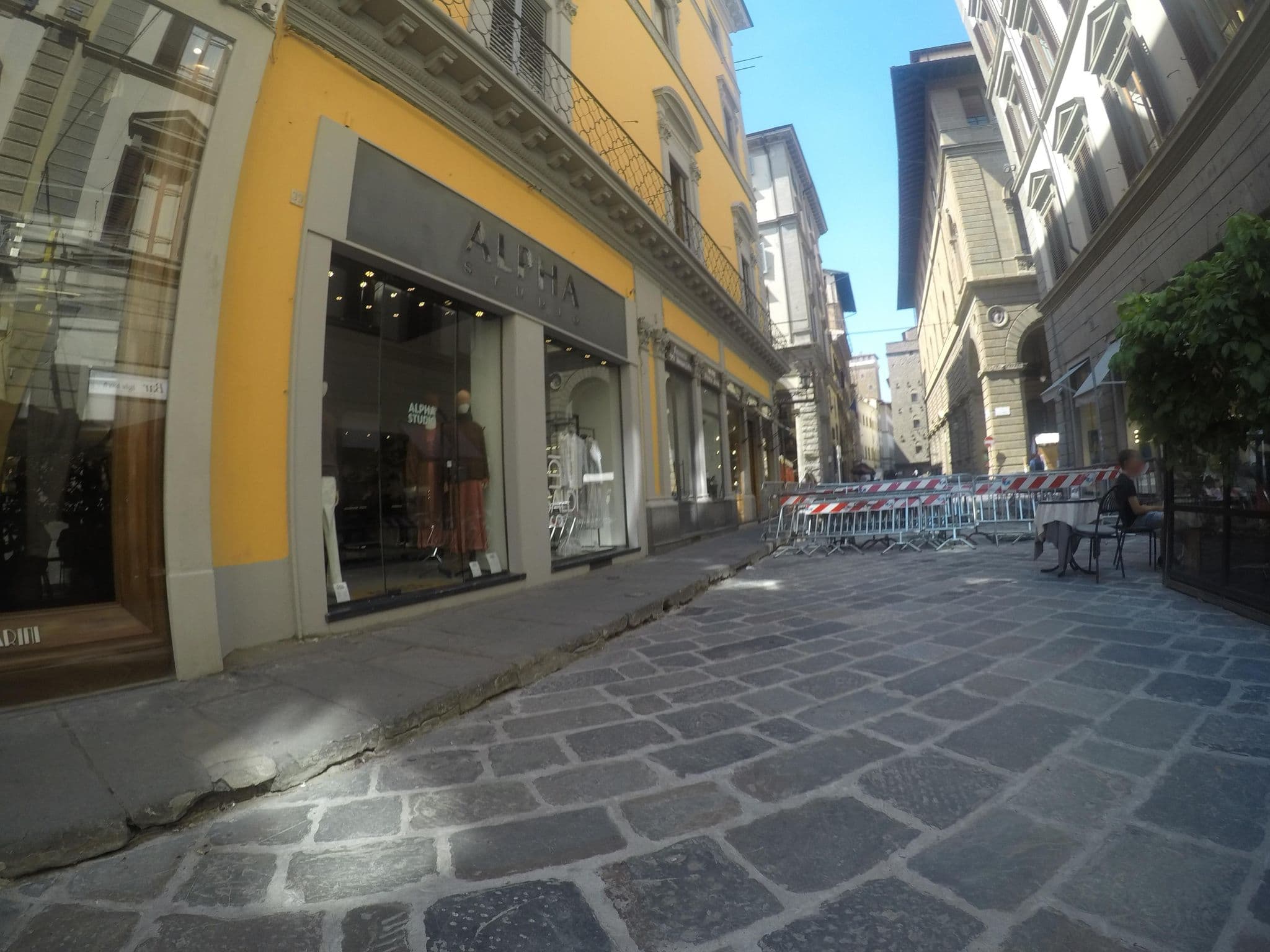 Street view near Relais Cavalcanti Guest House, Florence