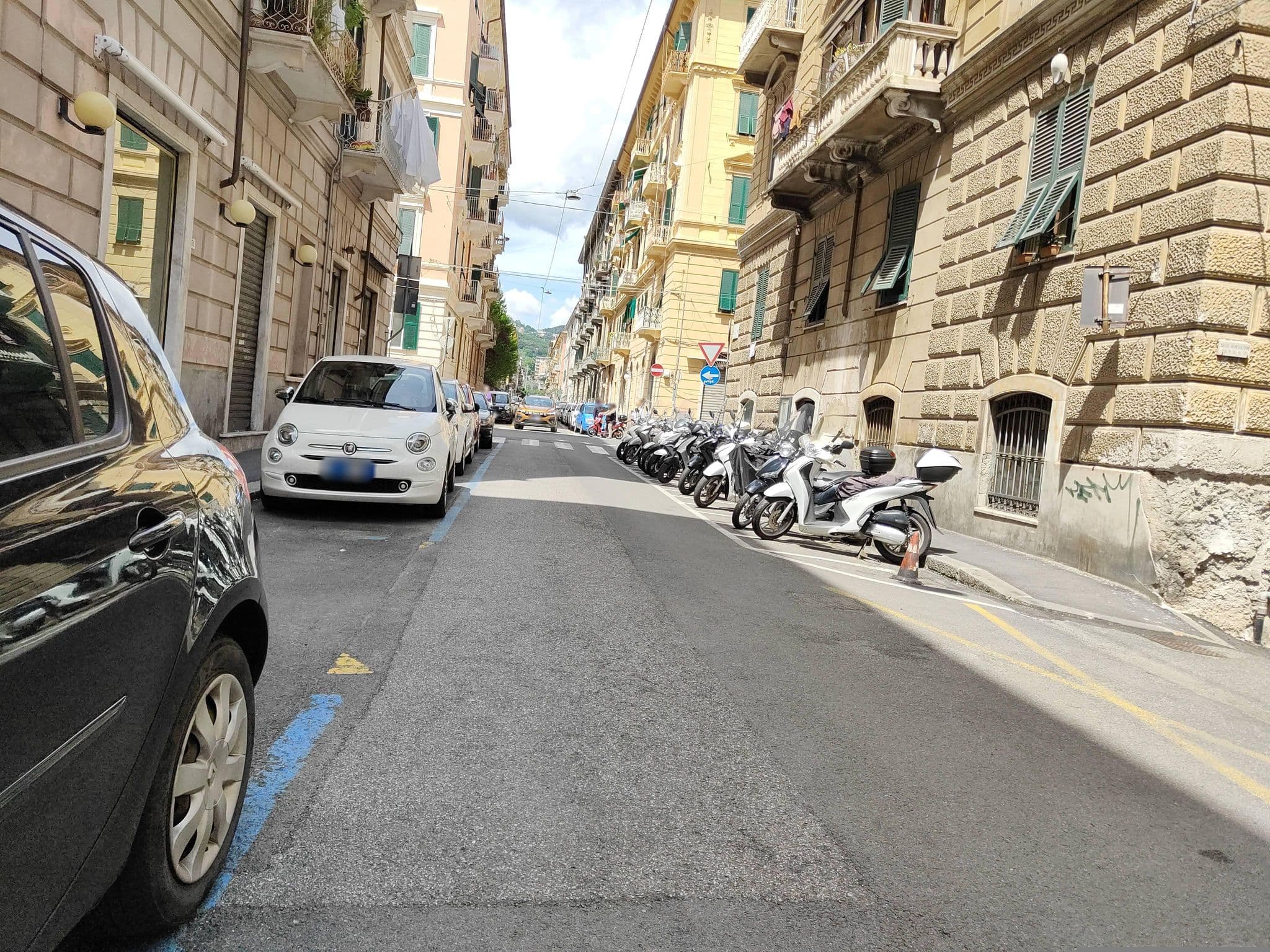 Street view near Design suite, La Spezia