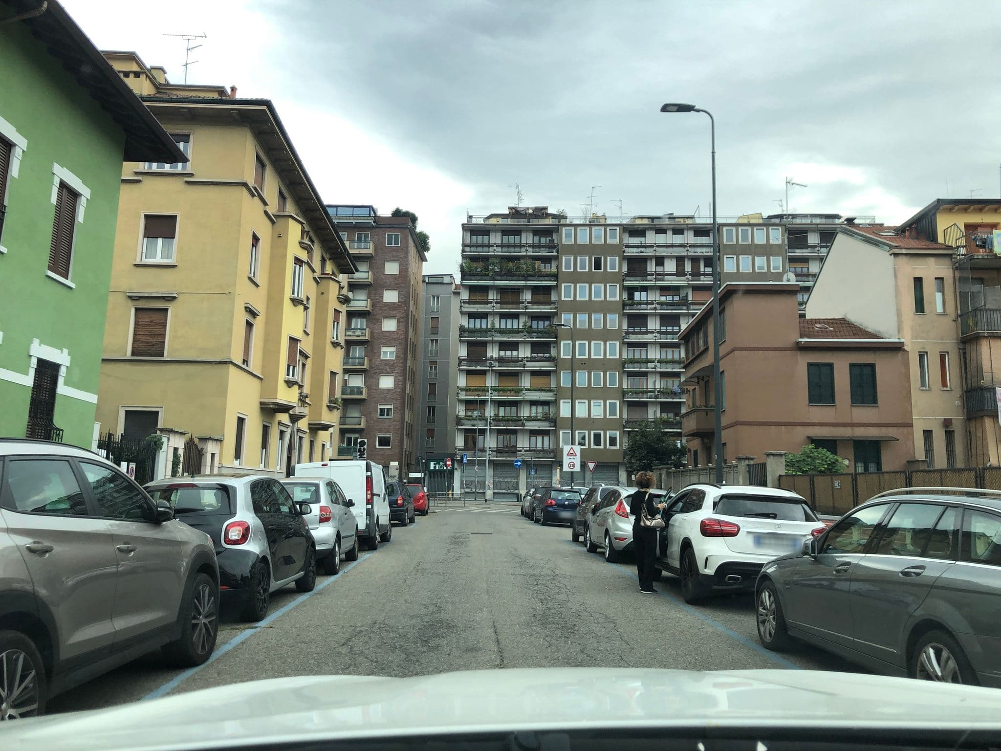 Street view near Ca' Maggiolina, Chinatown — © adirricor (CC BY-SA · Mapillary)