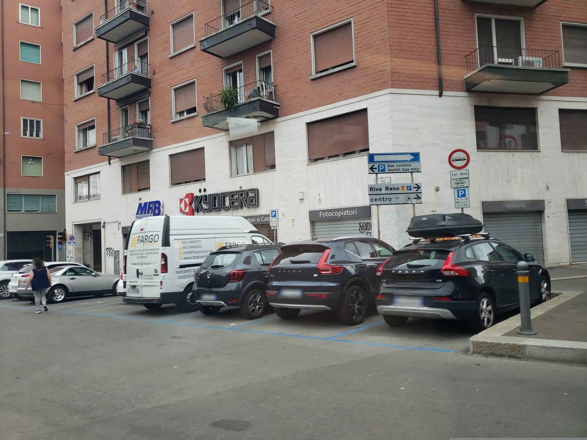 Street view near Il Cantuccio B&B, Bologna — © mapfool (CC BY-SA · Mapillary)