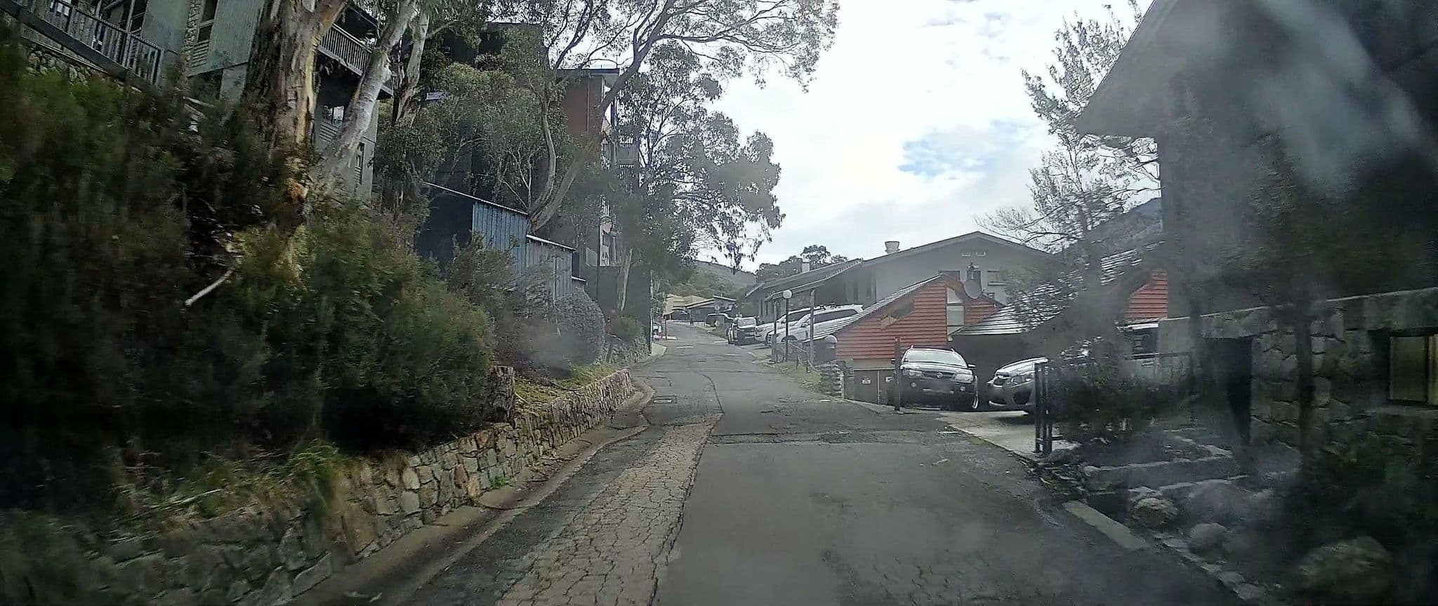 Street view near The Peak Apartments at Thredbo, Jindabyne — © maxim752 (CC BY-SA · Mapillary)