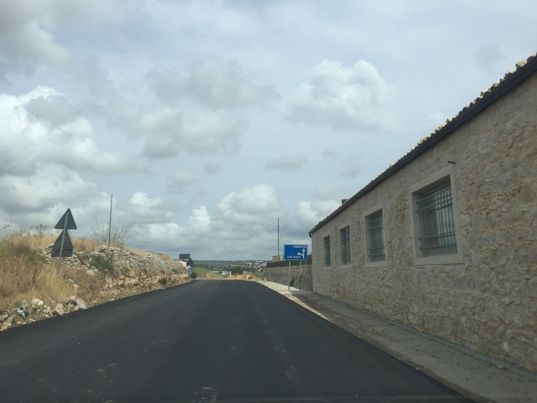 Street view near Petrantica Resort, Marina di Ragusa — © nisselson (CC BY-SA · Mapillary)