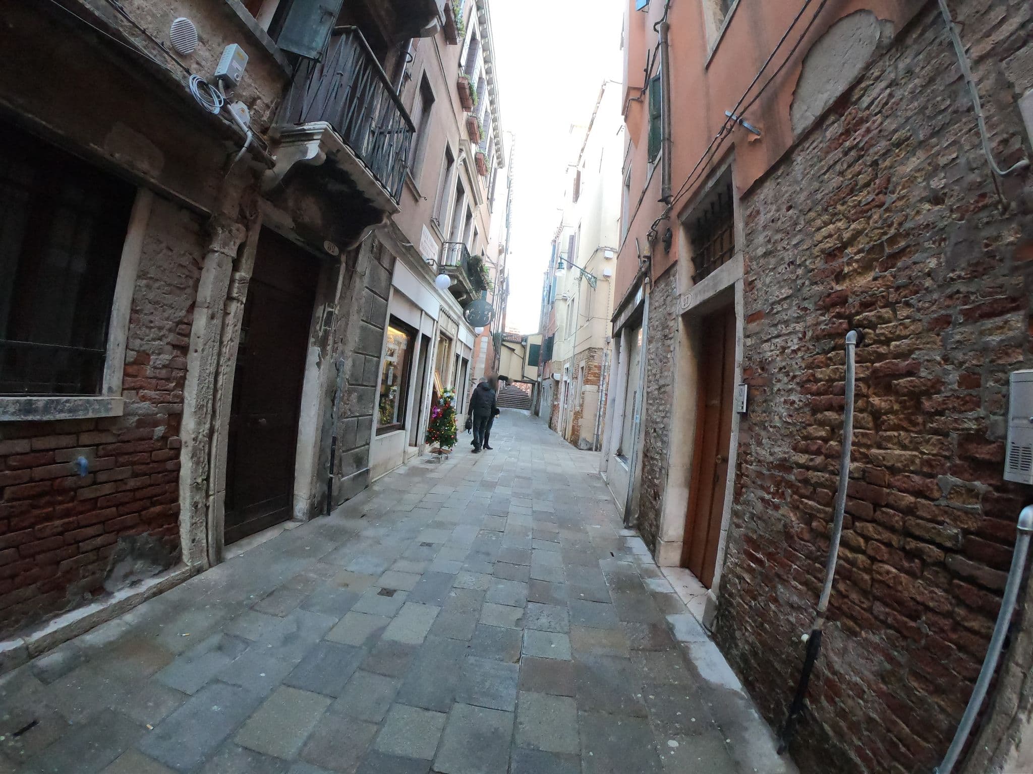 Street view near Casa Peron, Venice