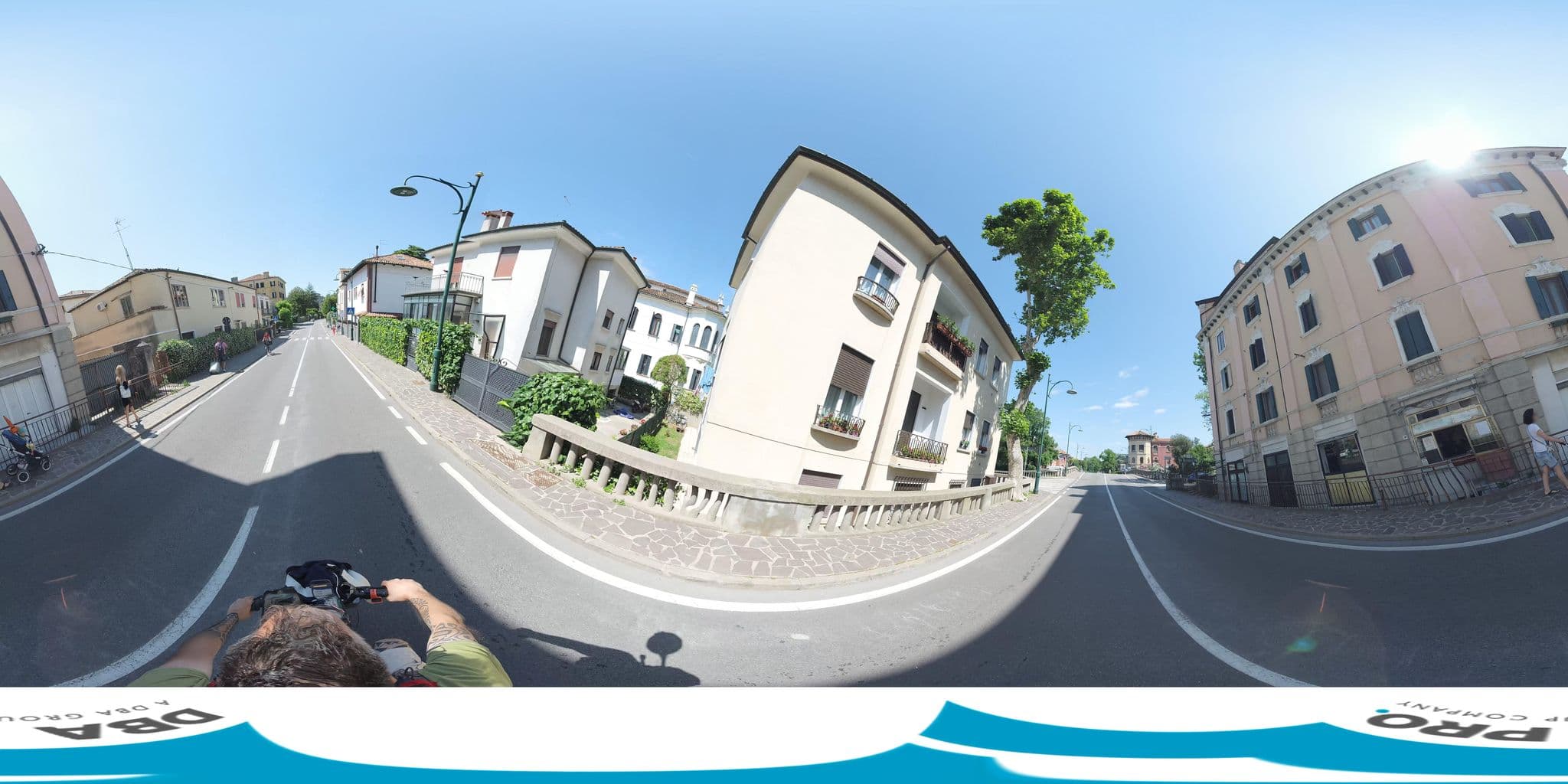 Street view near Hotel Villa Tiziana, Lido — © federicodebetto (CC BY-SA · Mapillary)