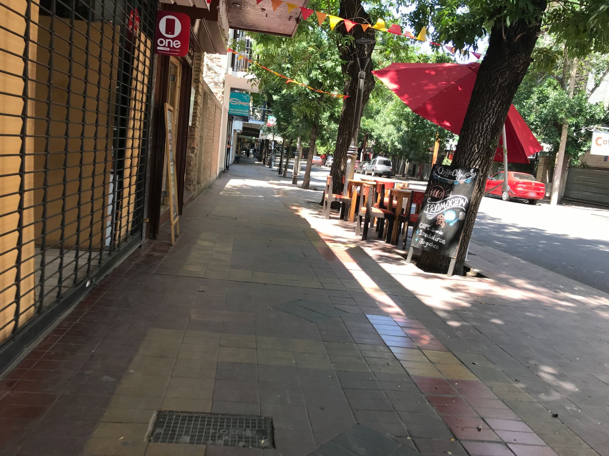 Street view near Alcor, Mendoza