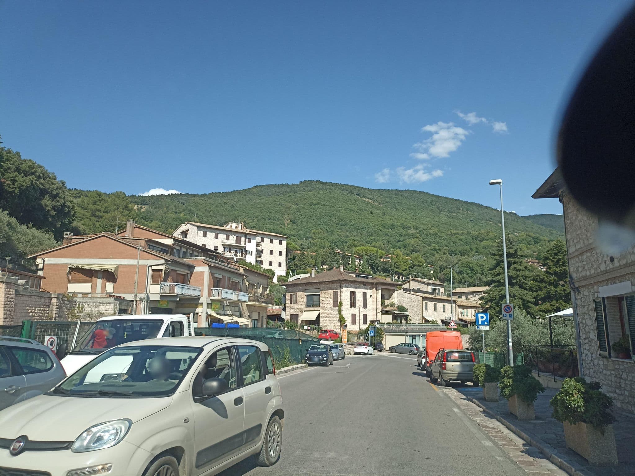 Street view near Hotel Porta Nuova, Assisi — © massic80 (CC BY-SA · Mapillary)