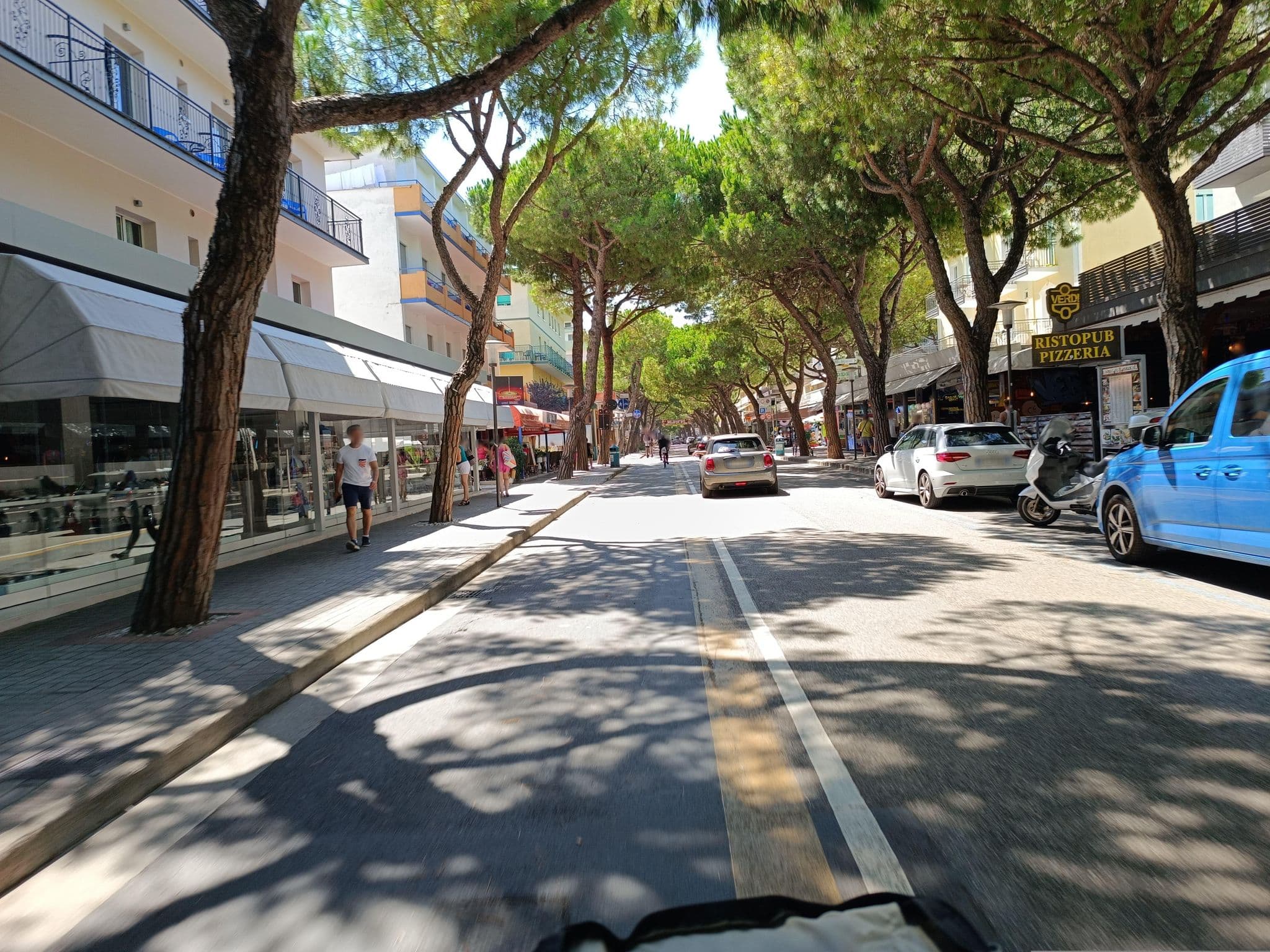 Street view near Blumarin, Lido di Jesolo