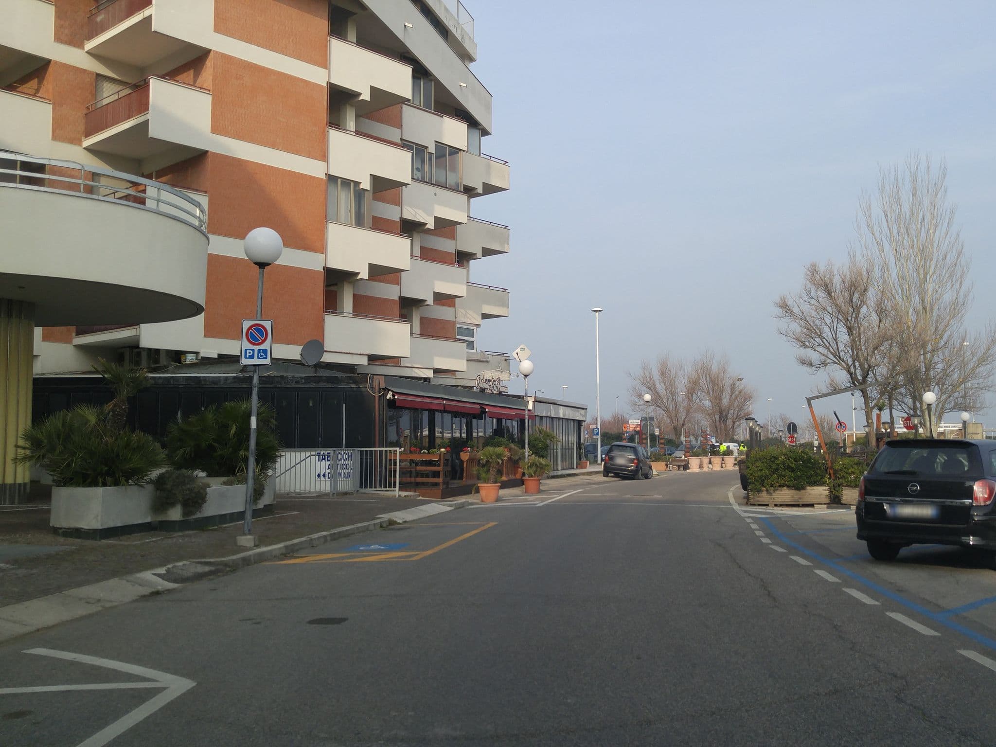 Street view near Waldorf Palace Hotel, Cattolica — © sorcrosc (CC BY-SA · Mapillary)
