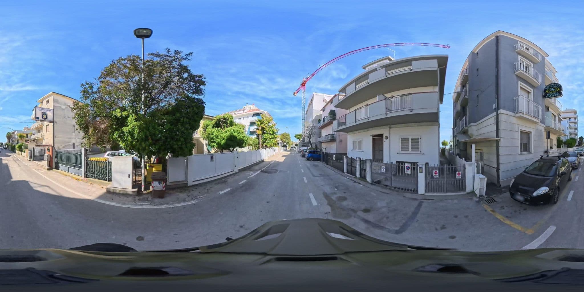 Street view near Hotel Fausto, Martinsicuro — © maloss34 (CC BY-SA · Mapillary)