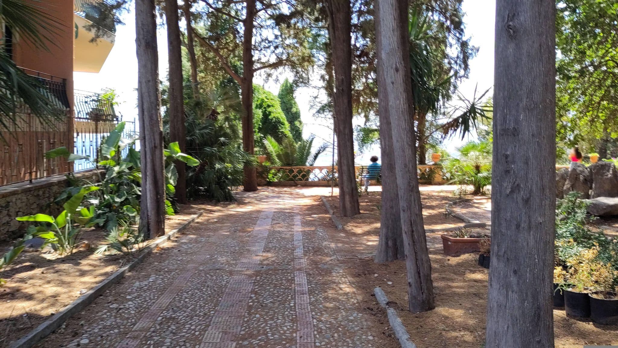 Street view near Villa Diodoro, Taormina