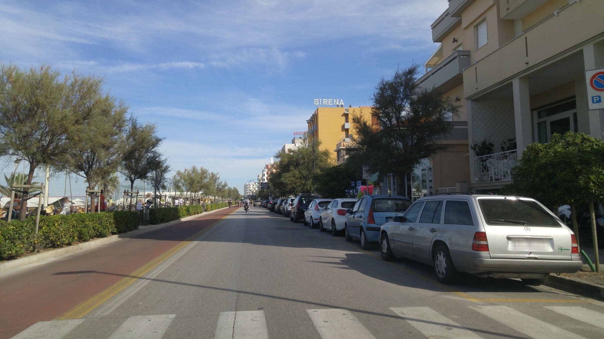 Street view near Hotel Hollywood, Senigallia — © sorcrosc (CC BY-SA · Mapillary)