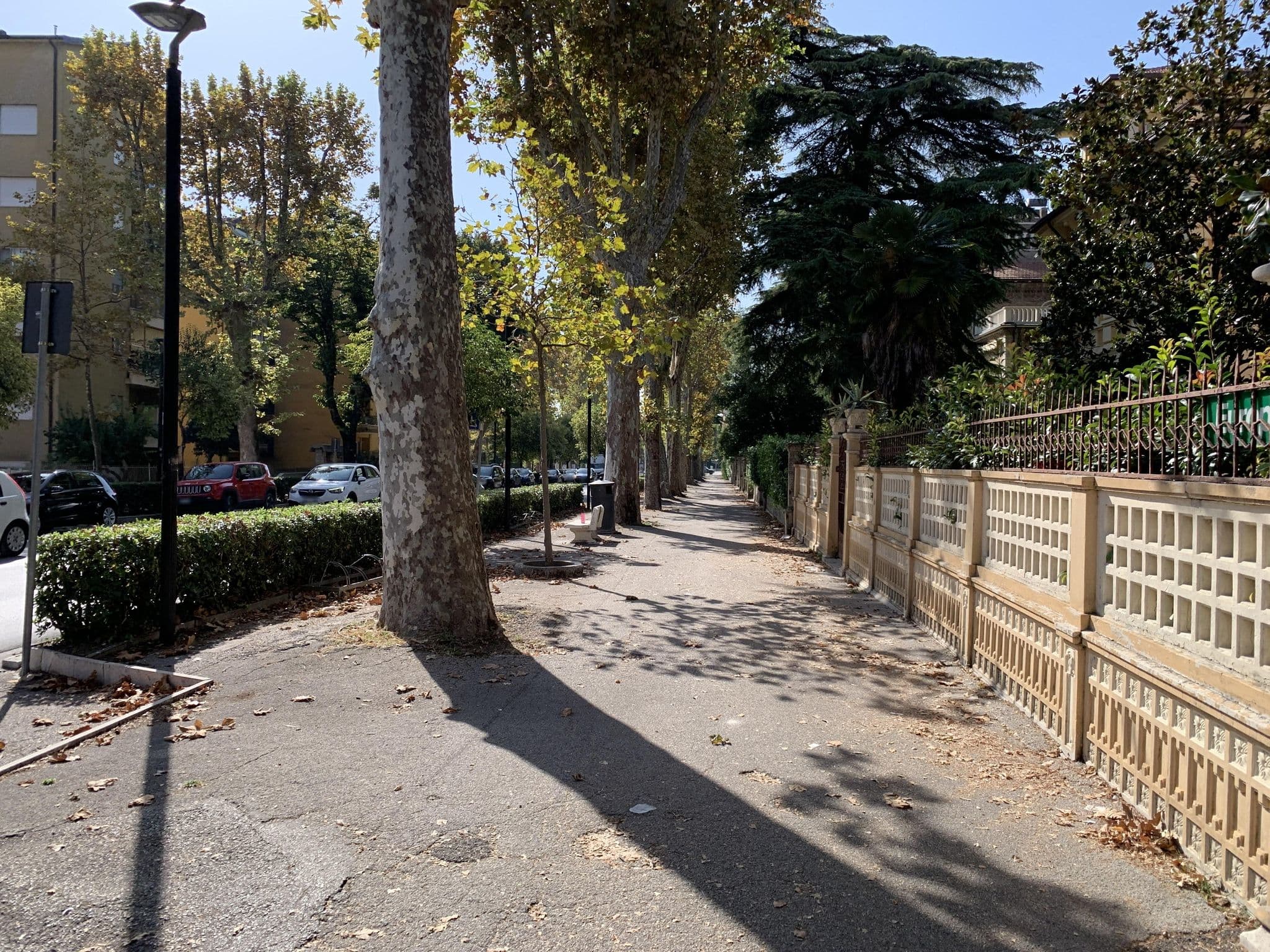 Street view near UNA Hotels Villa dei Platani Foligno, Foligno — © robot8a (CC BY-SA · Mapillary)