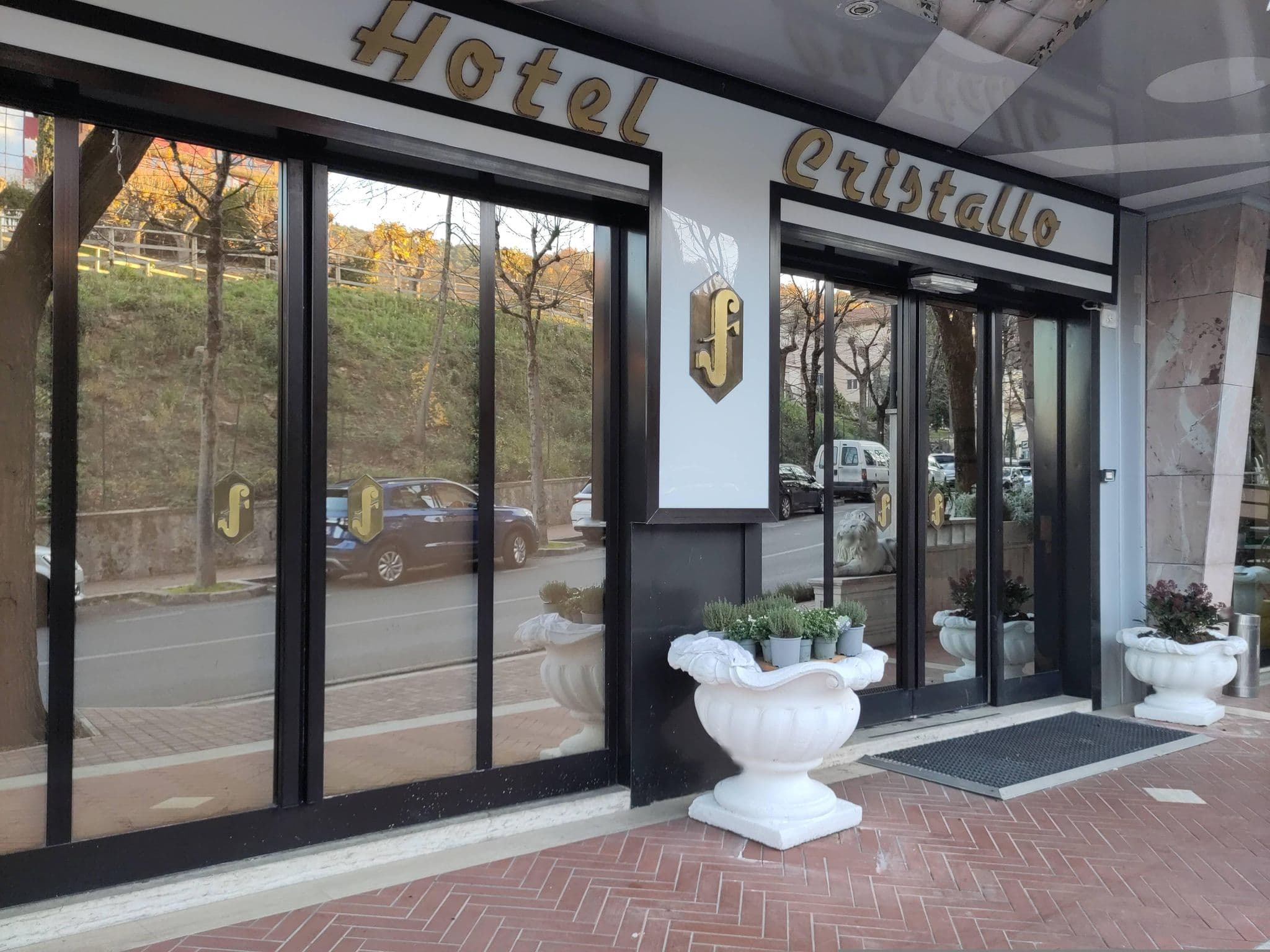 Street view near Hotel Cristallo, Chianciano Terme — © marcuscalabresus (CC BY-SA · Mapillary)