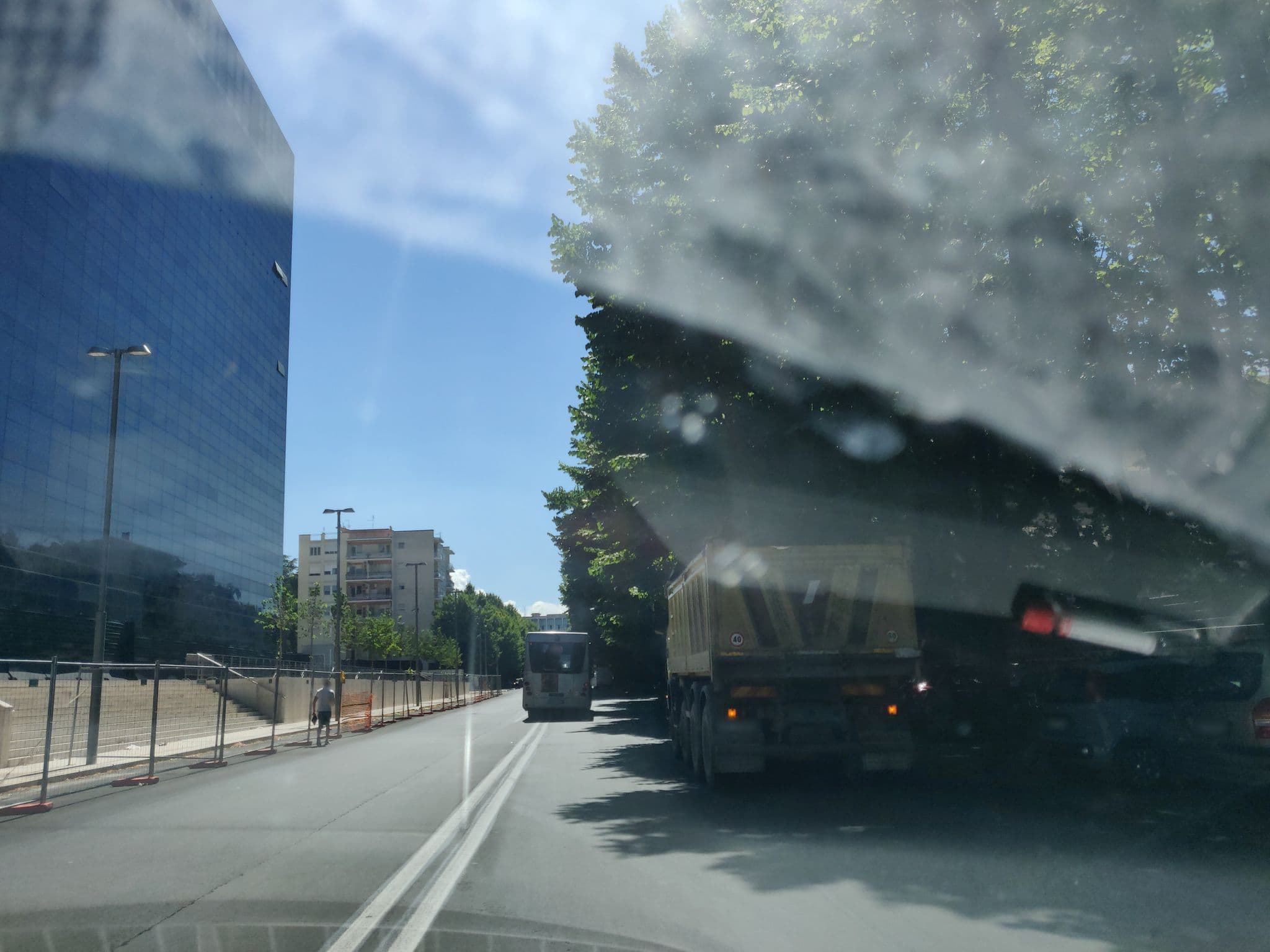 Street view near Hilton Rome Eur La Lama, Testaccio — © panbauletto (CC BY-SA · Mapillary)