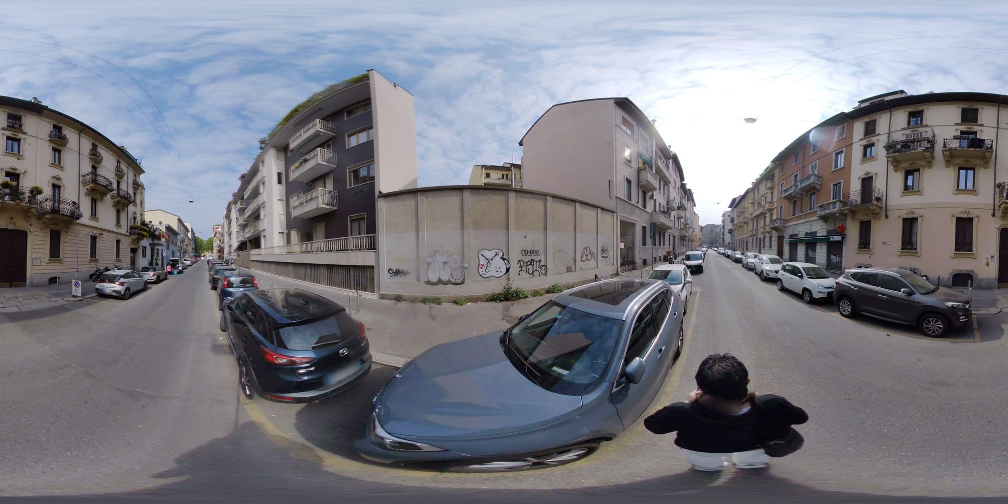 Street view near Hotel Perugino, Milan