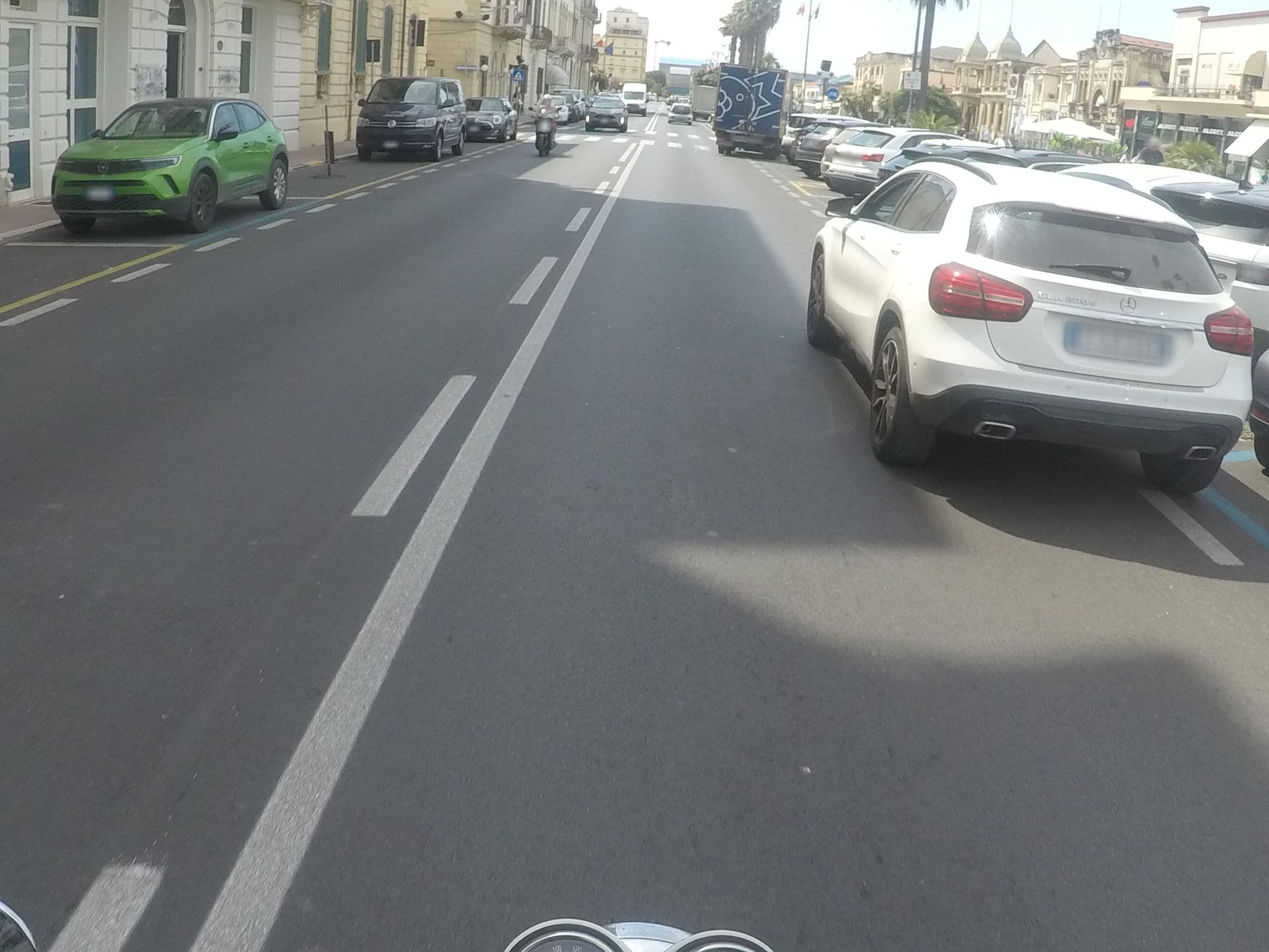 Street view near Hotel Liberty, Viareggio — © cxc (CC BY-SA · Mapillary)