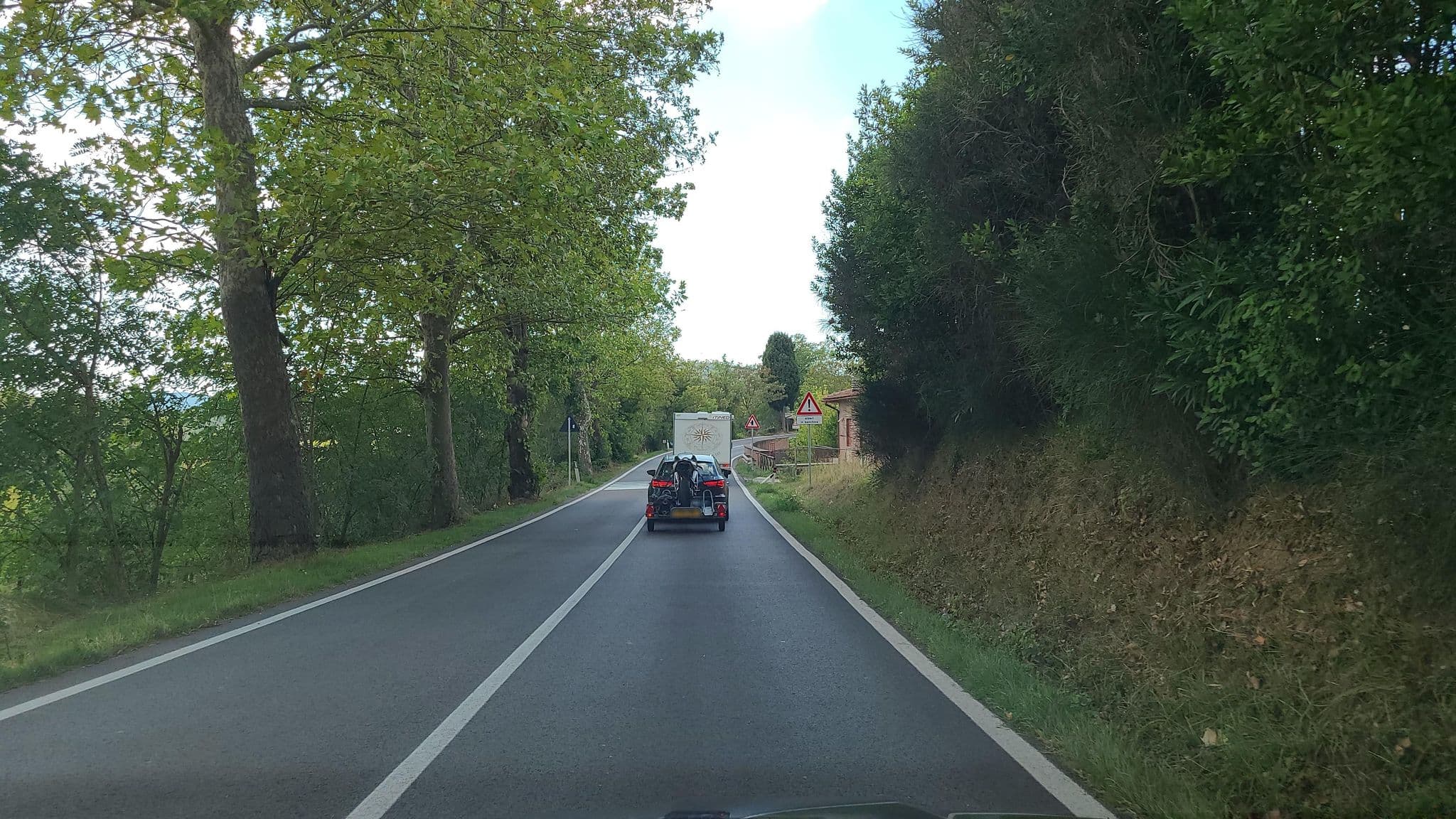 Street view near Hotel le Volpaie, Casole d'Elsa — © chrisbeddow (CC BY-SA · Mapillary)