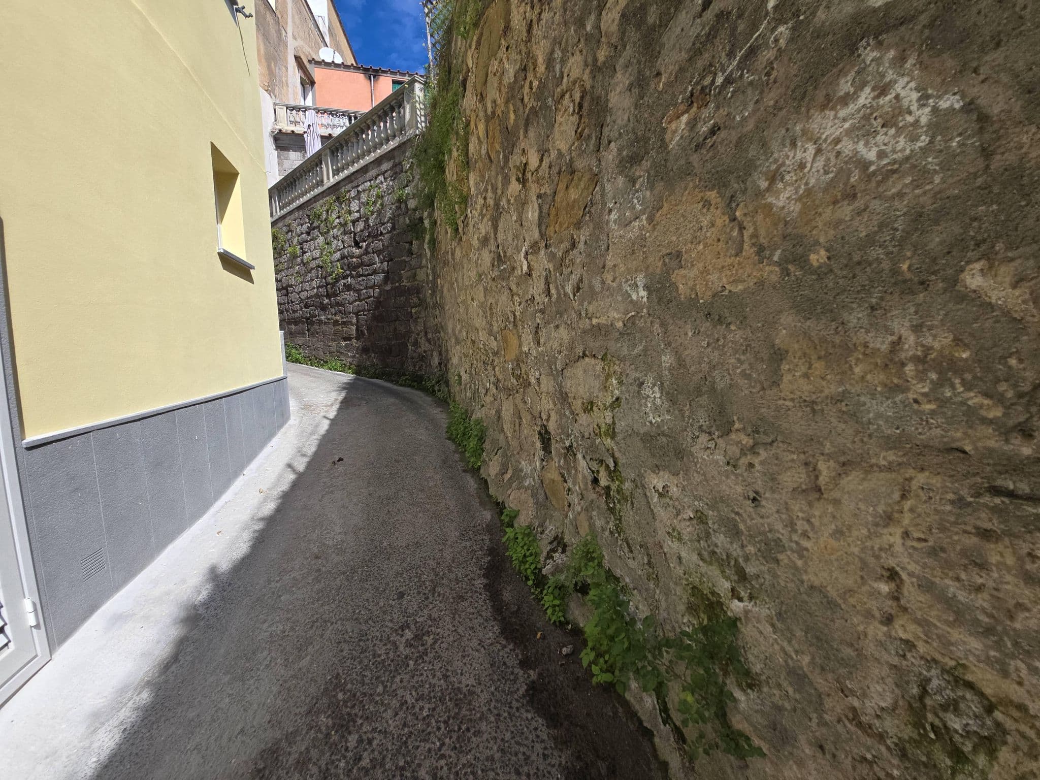 Street view near Villa Lubra, Massa Lubrense — © s330503 (CC BY-SA · Mapillary)