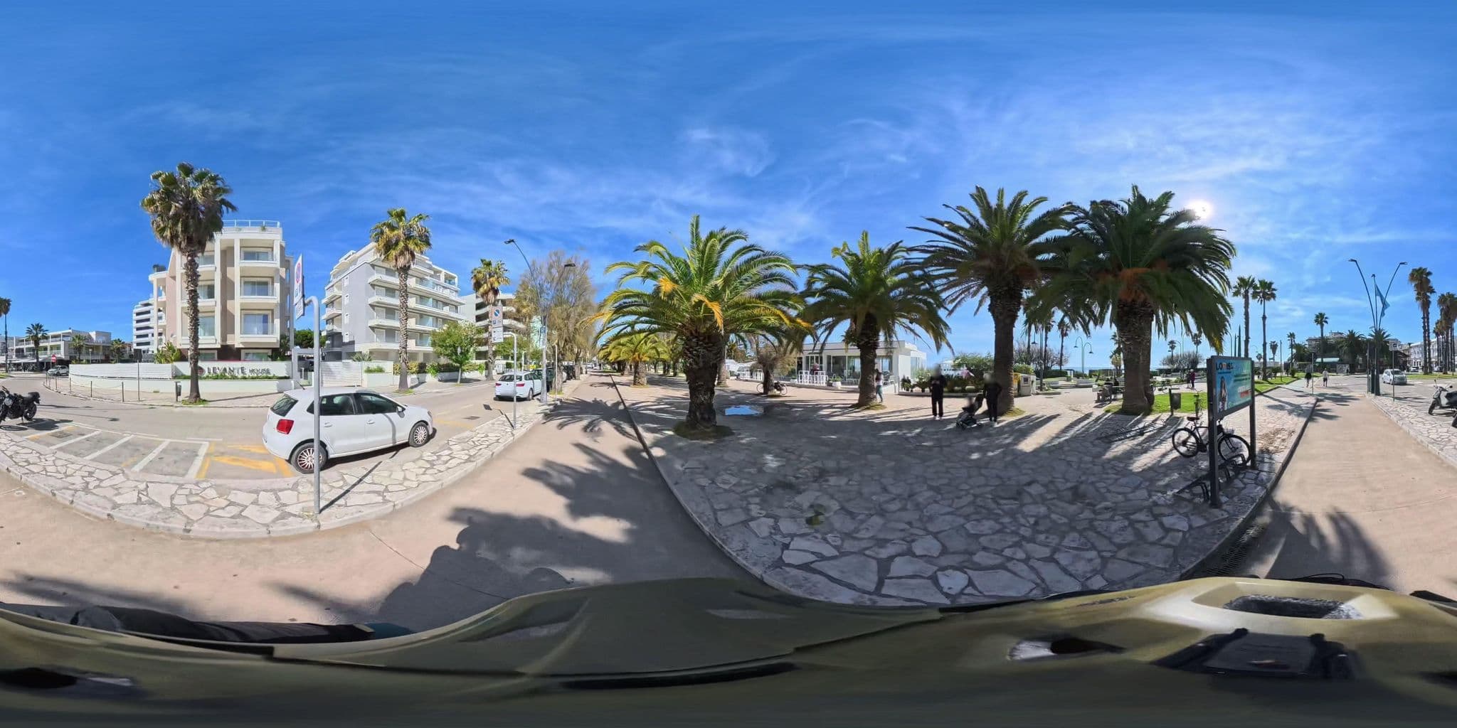 Street view near Levante House, Martinsicuro — © maloss34 (CC BY-SA · Mapillary)