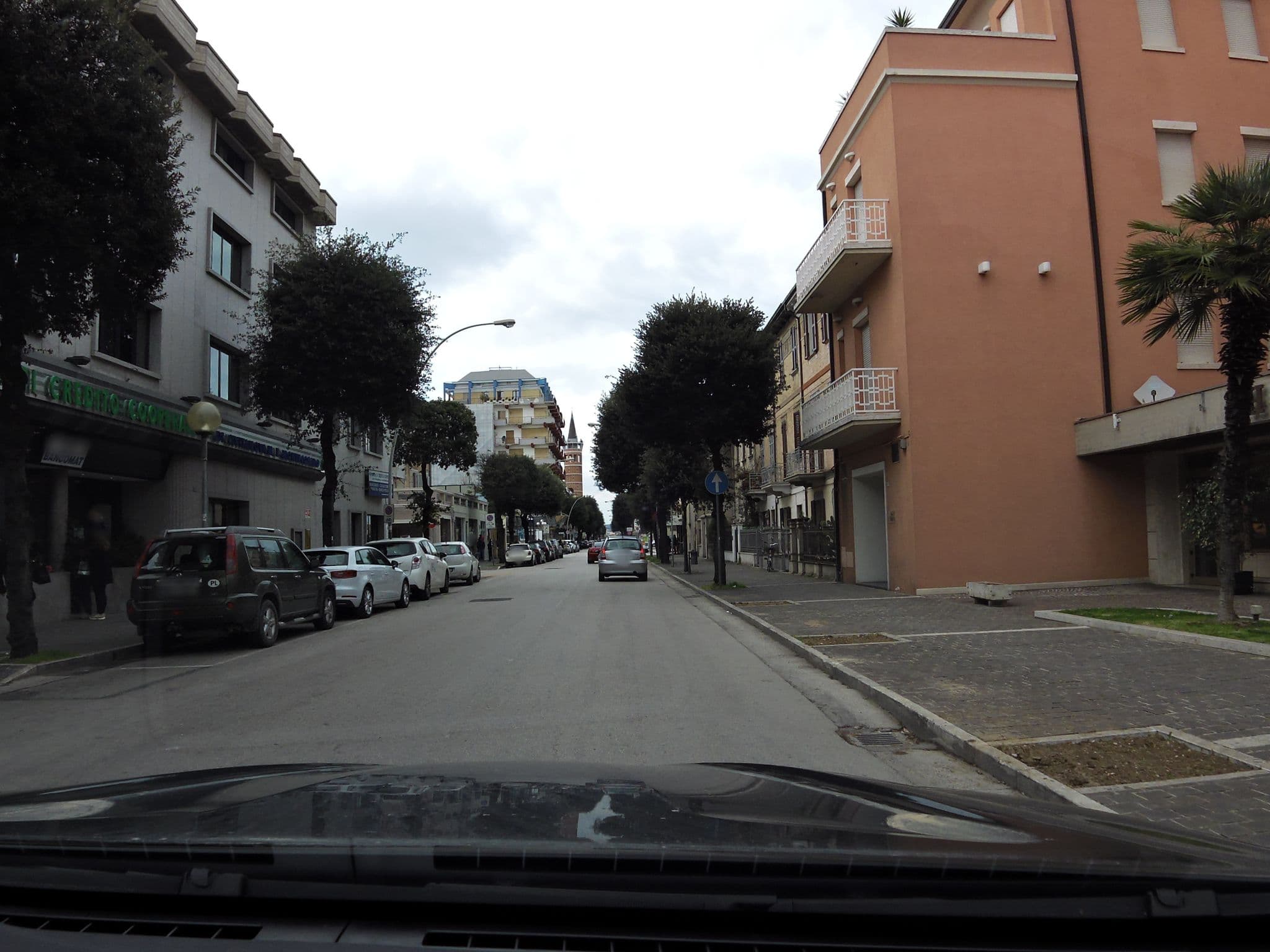 Street view near Hotel Miramare, Civitanova Marche — © czmrtn (CC BY-SA · Mapillary)