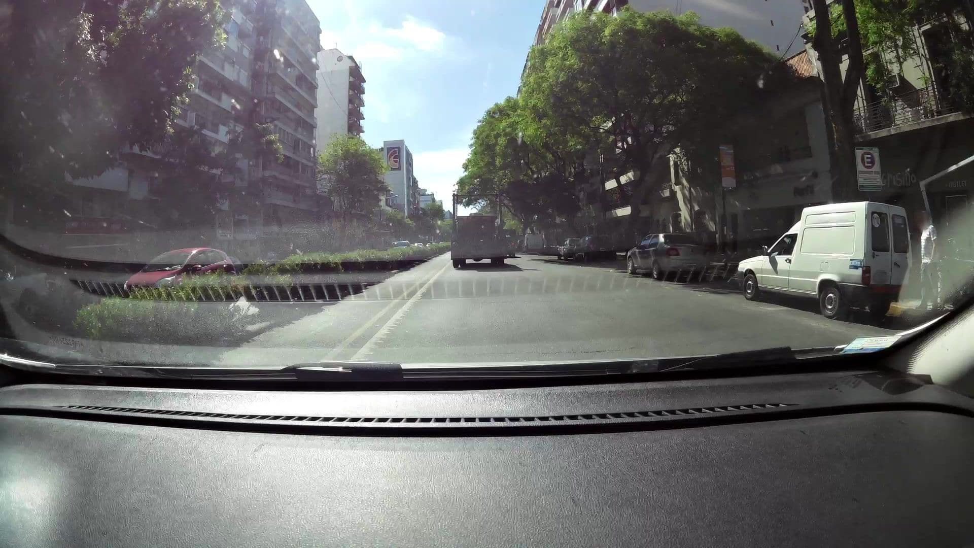 Street view near Vancouver Hostel, Rosario — © kaartcam (CC BY-SA · Mapillary)